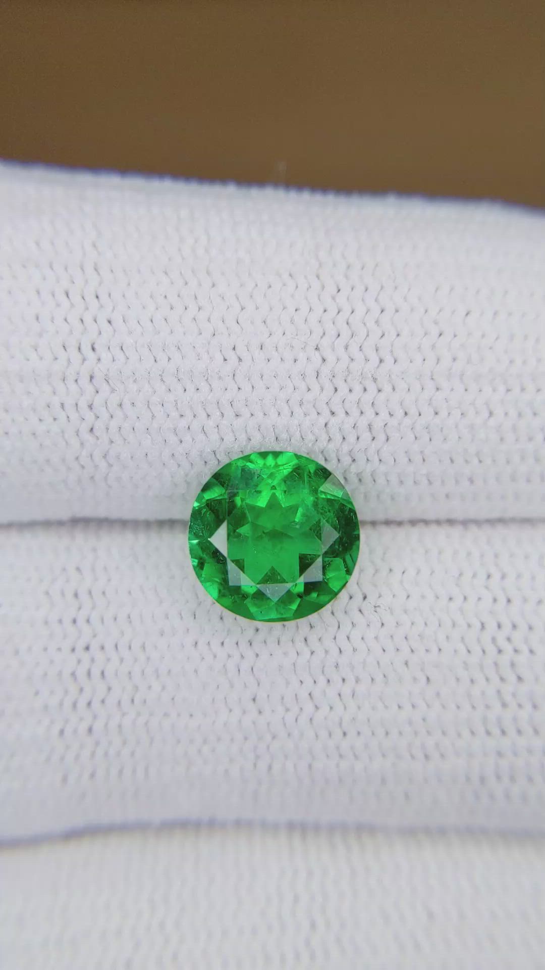 2.08 Ct. Emerald from Zambia Size Video