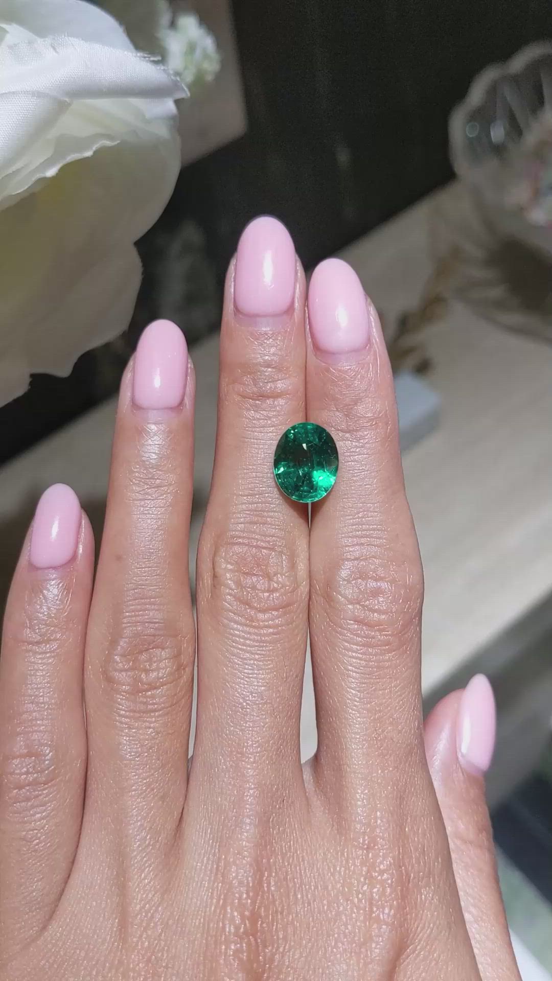 4.47 Ct. Emerald from Zambia Size Video