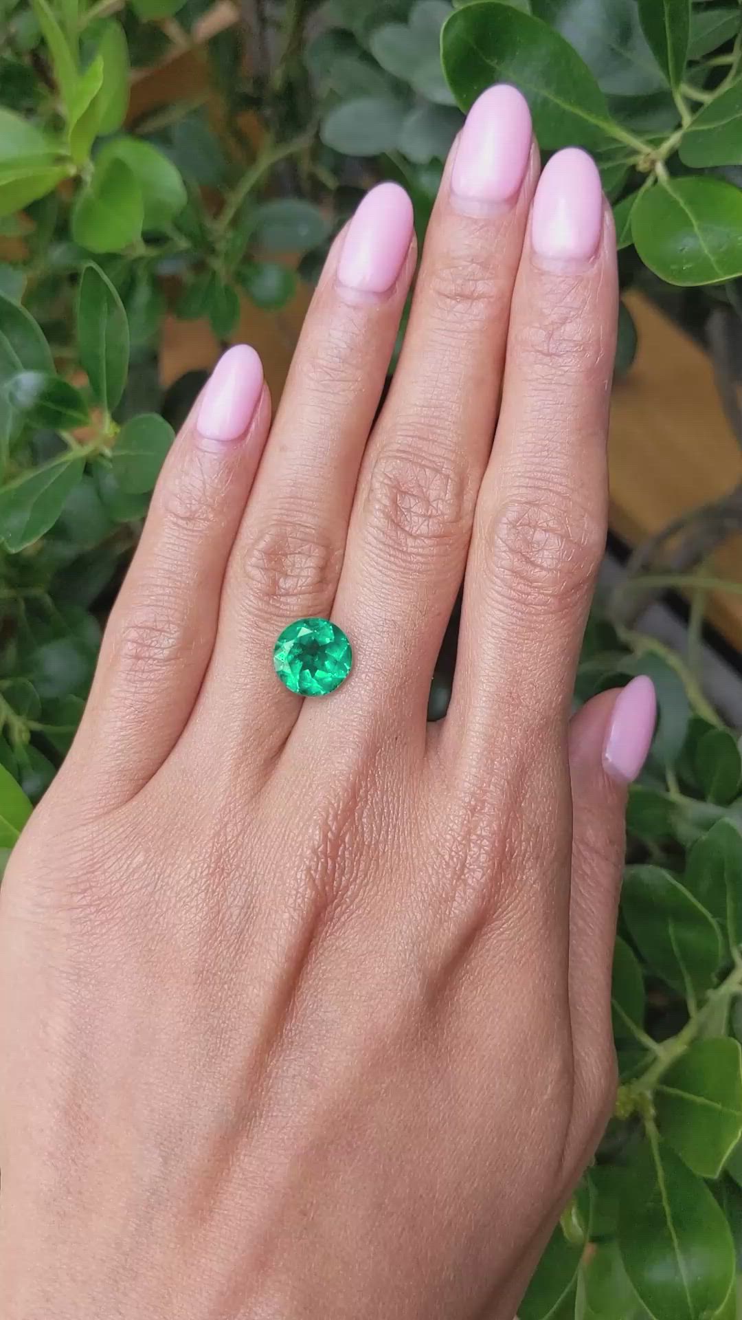3.59 Ct. Emerald from Zambia Size Video