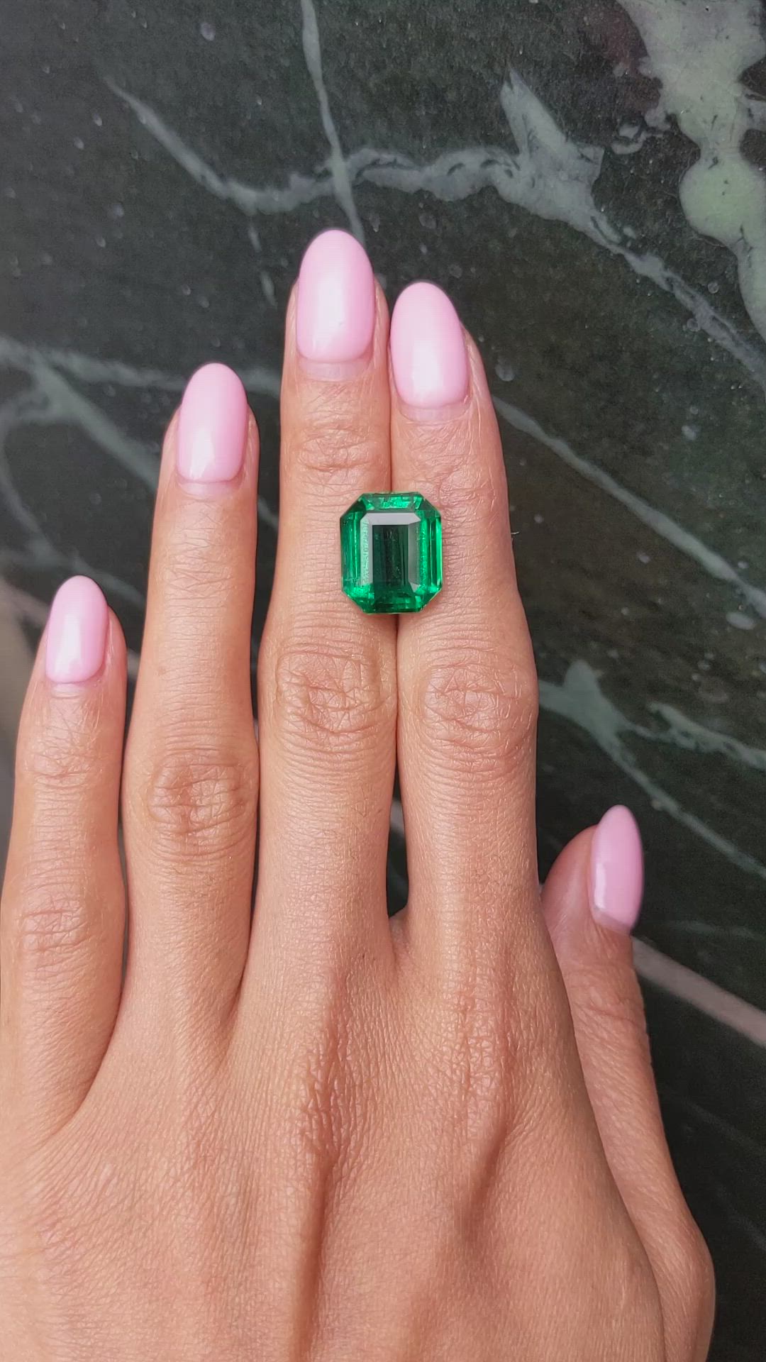 8.75 Ct. Emerald from Zambia Size Video