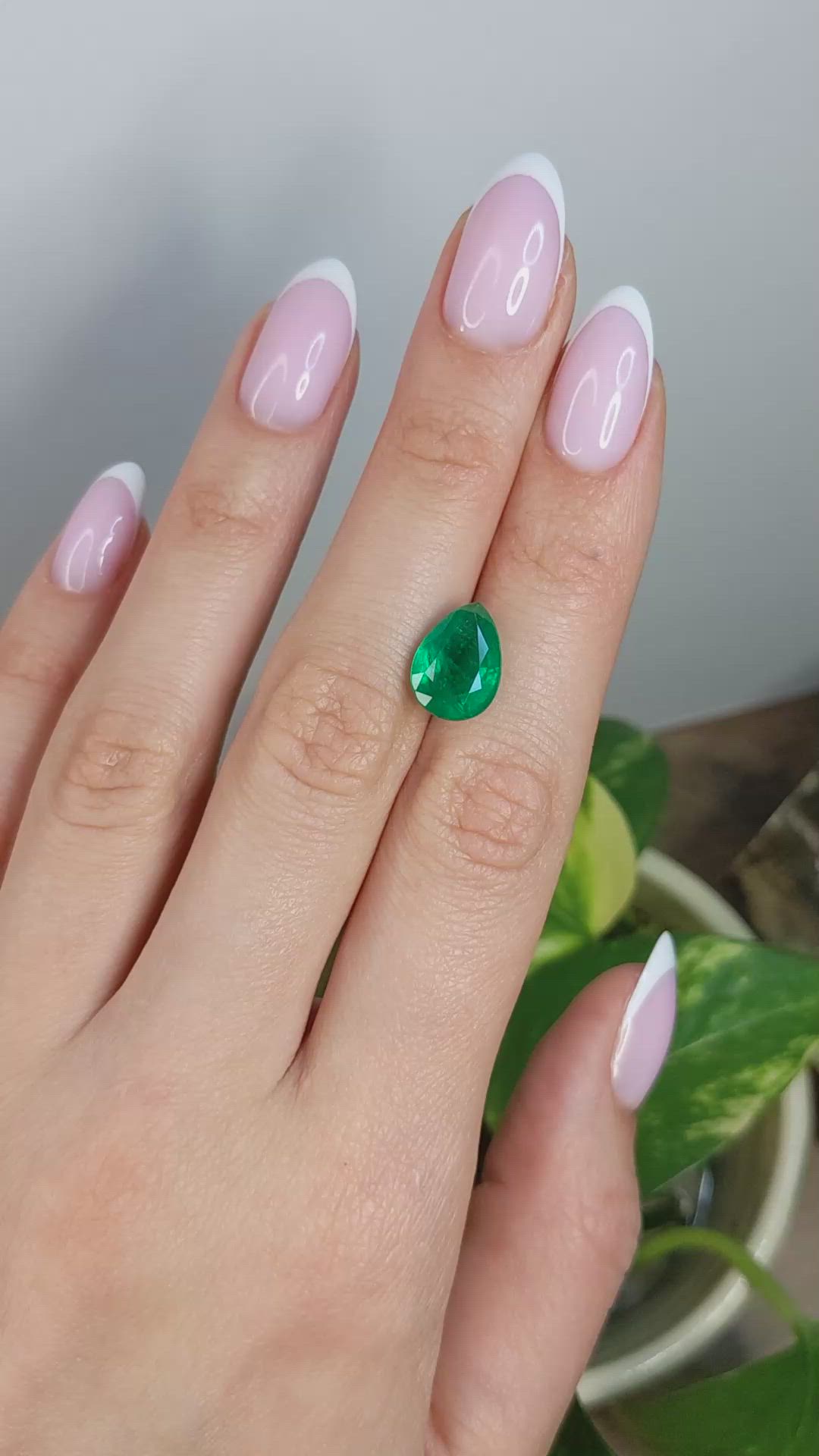 4.39 Ct. Emerald from Zambia Size Video