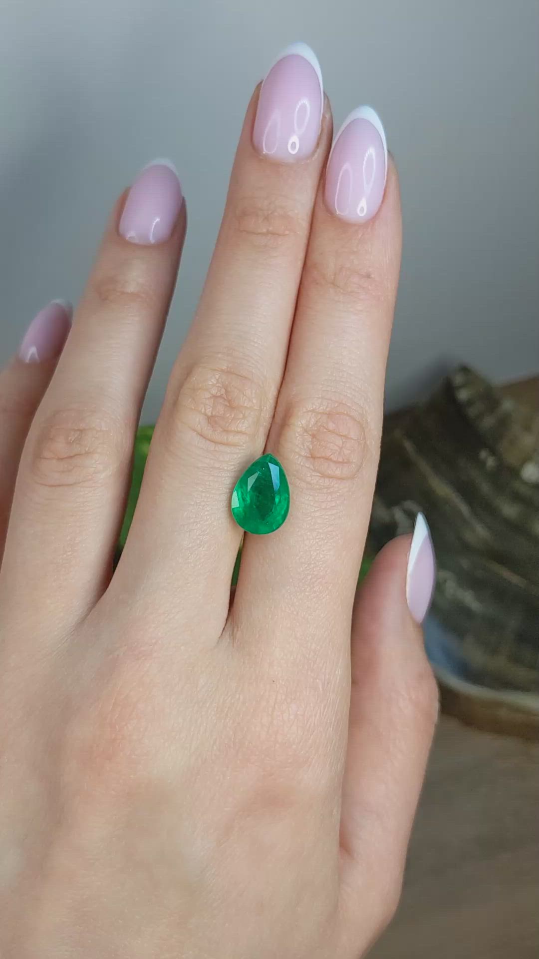 4.39 Ct. Emerald from Zambia Size Video