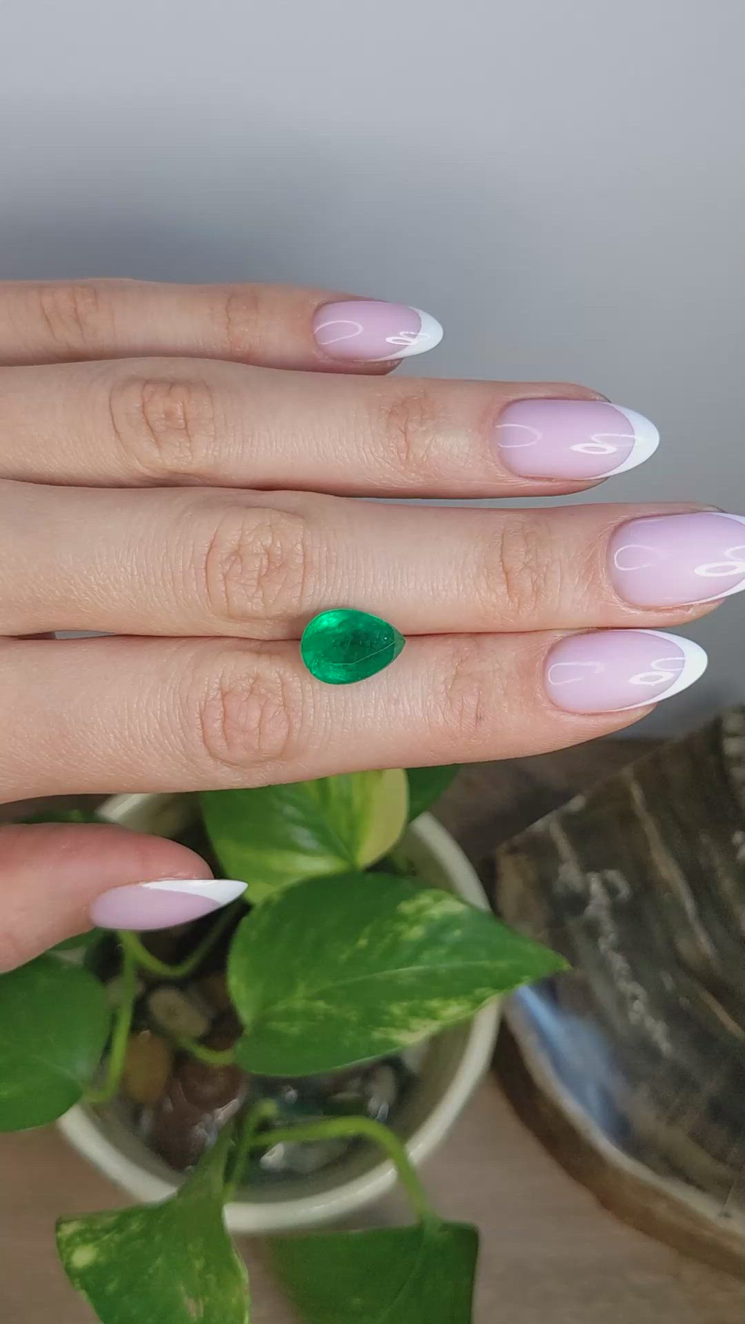 4.39 Ct. Emerald from Zambia Size Video