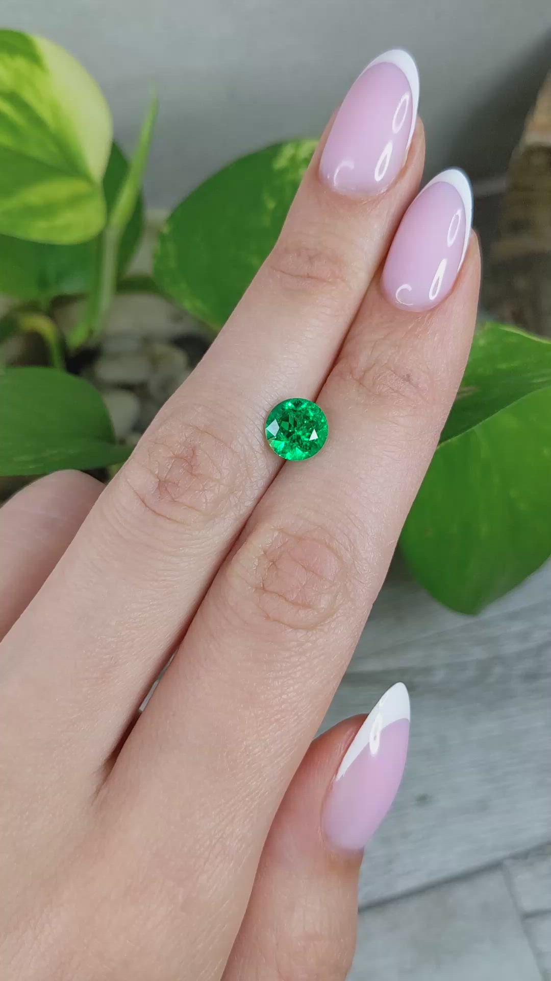 1.45 Ct. Emerald from Colombia Size Video