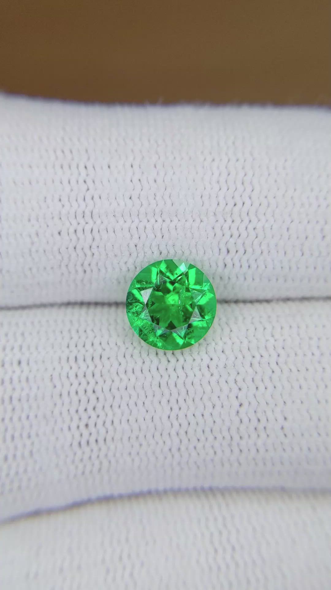 1.45 Ct. Emerald from Colombia Size Video
