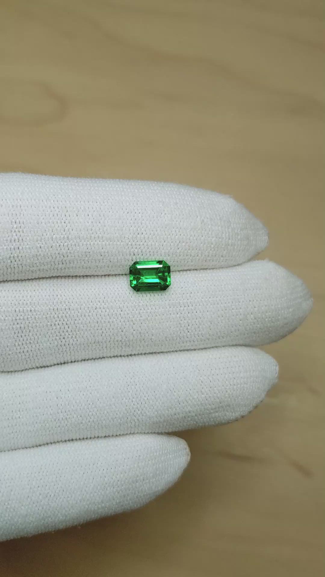1.24 Ct. Emerald from Colombia Size Video