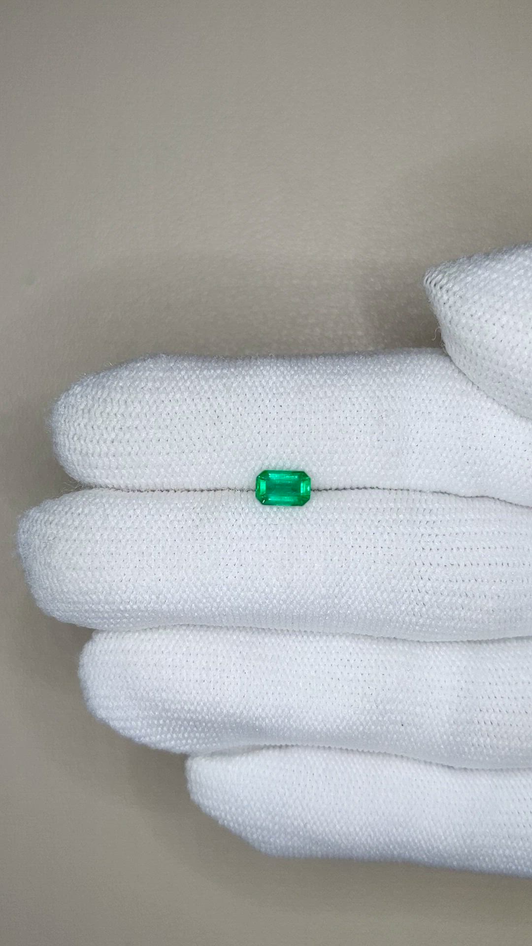 0.52 Ct. Emerald from Afghanistan Size Video