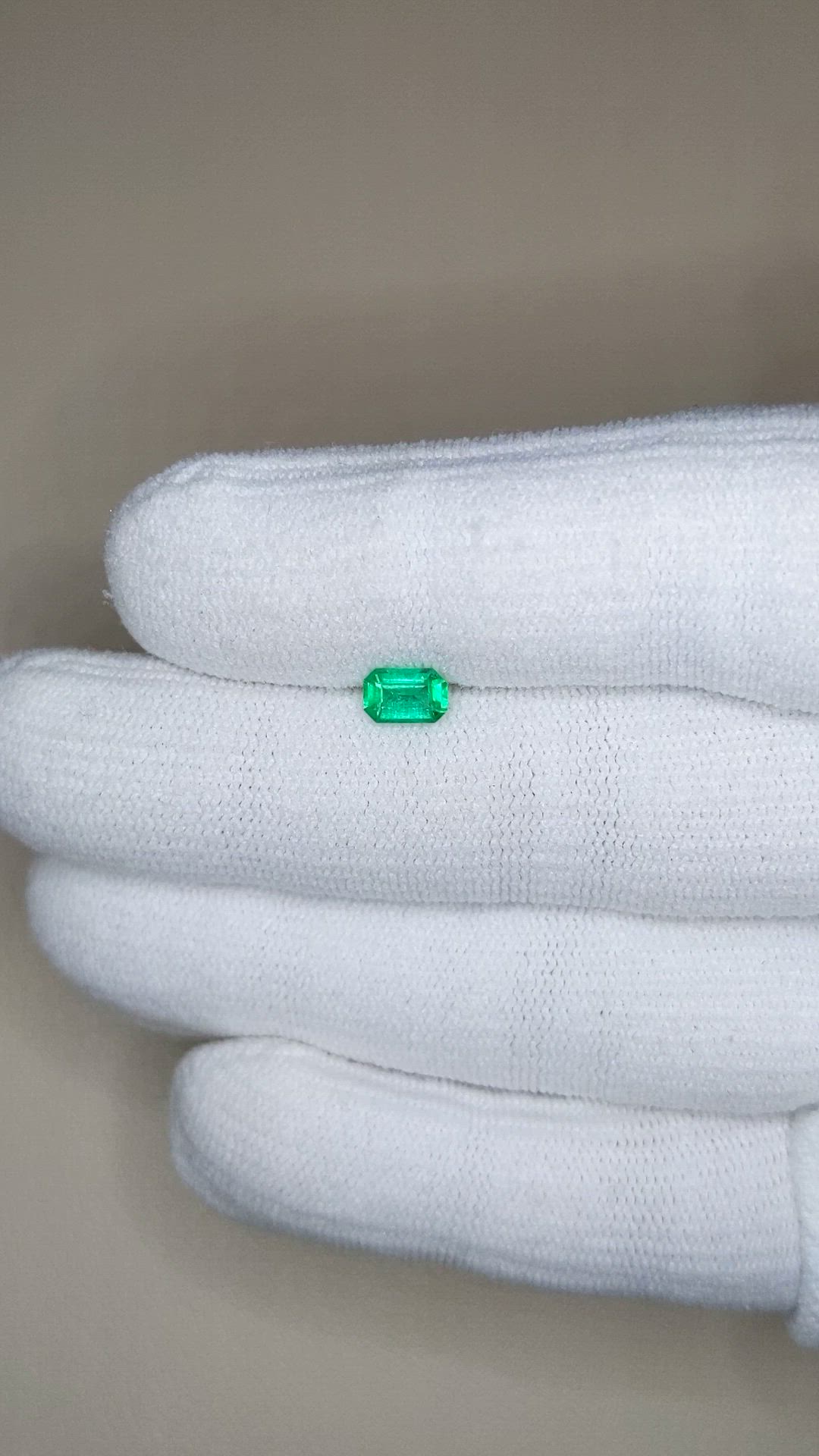 0.47 Ct. Emerald from Afghanistan Size Video