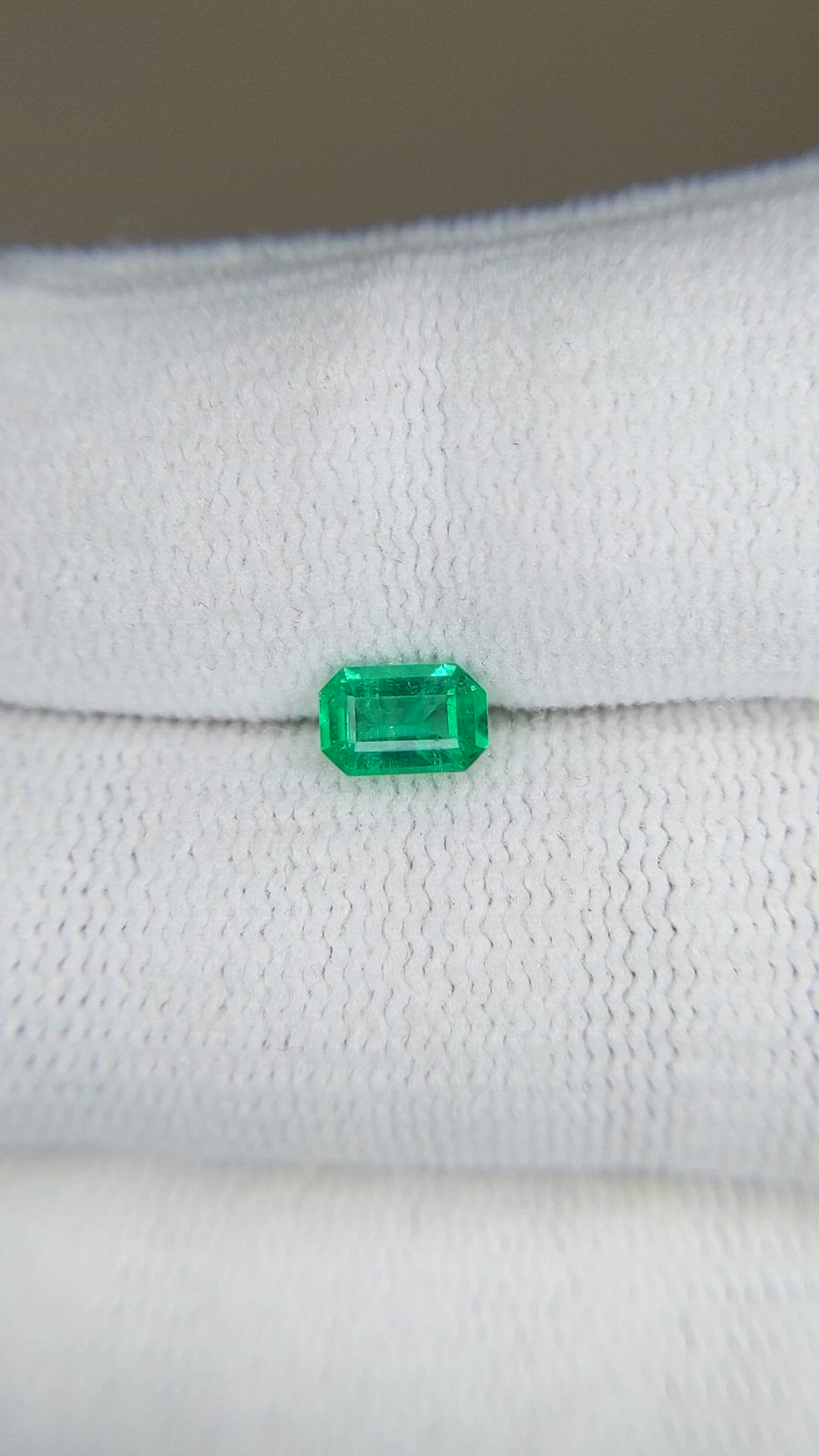 0.47 Ct. Emerald from Afghanistan Size Video