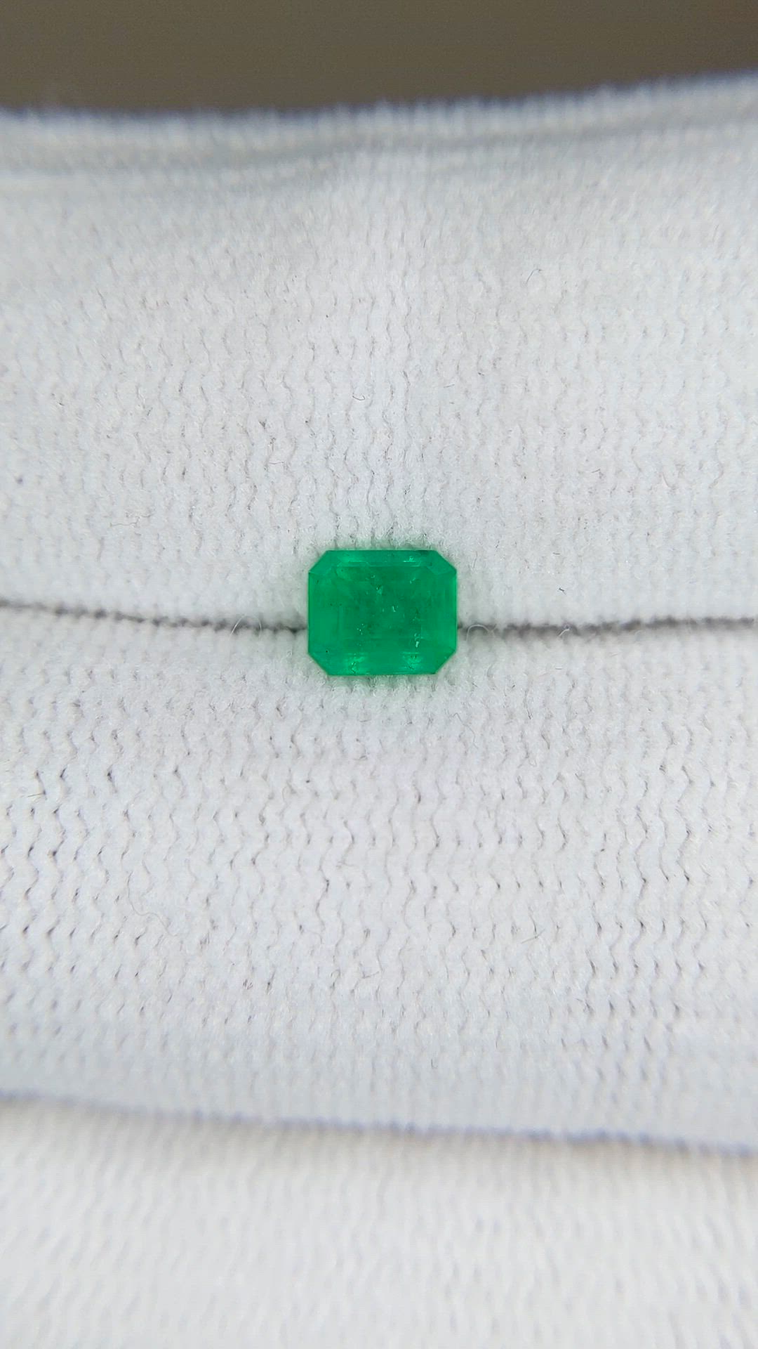 0.50 Ct. Emerald from Afghanistan Size Video