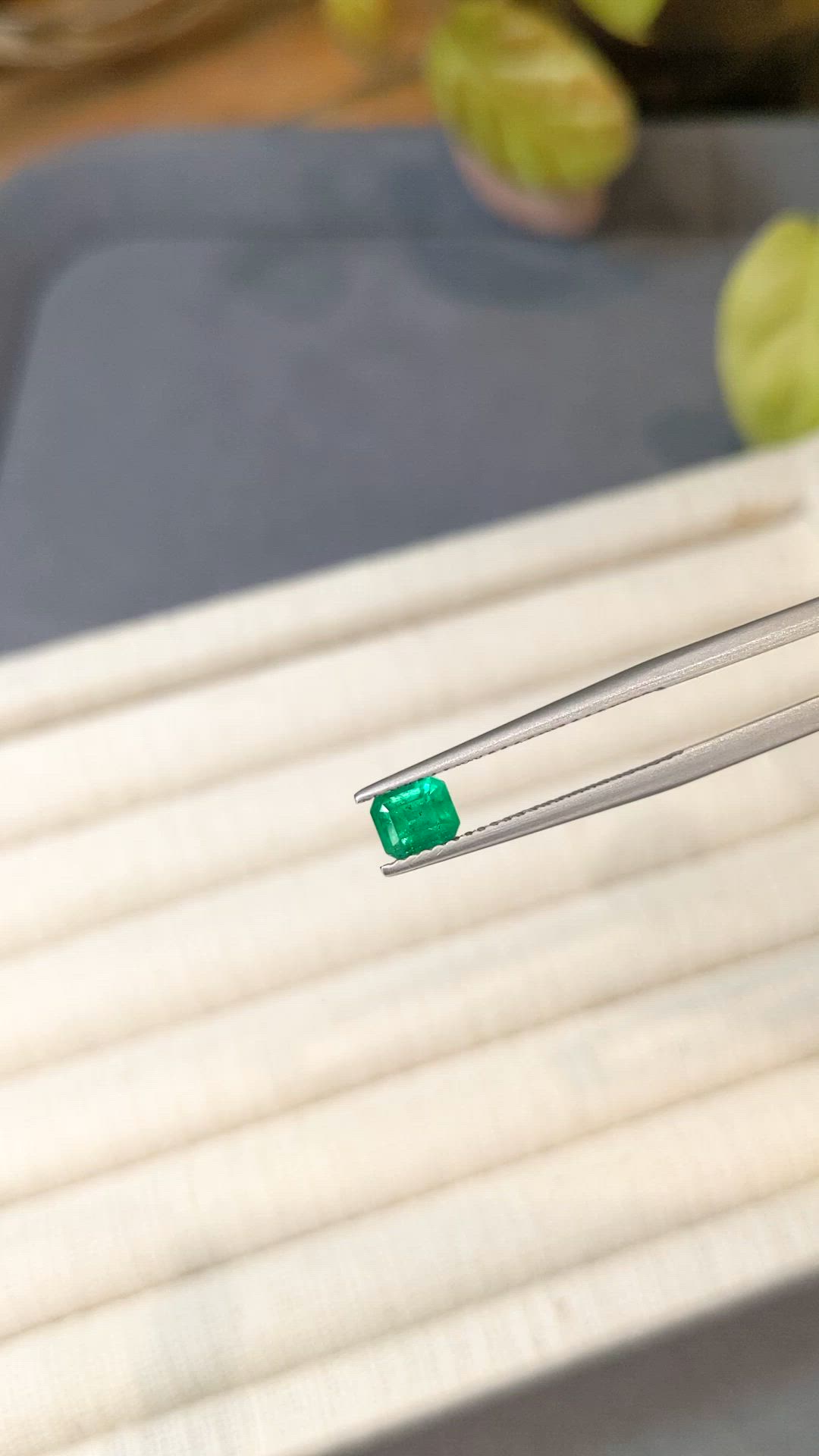 0.50 Ct. Emerald from Afghanistan Size Video