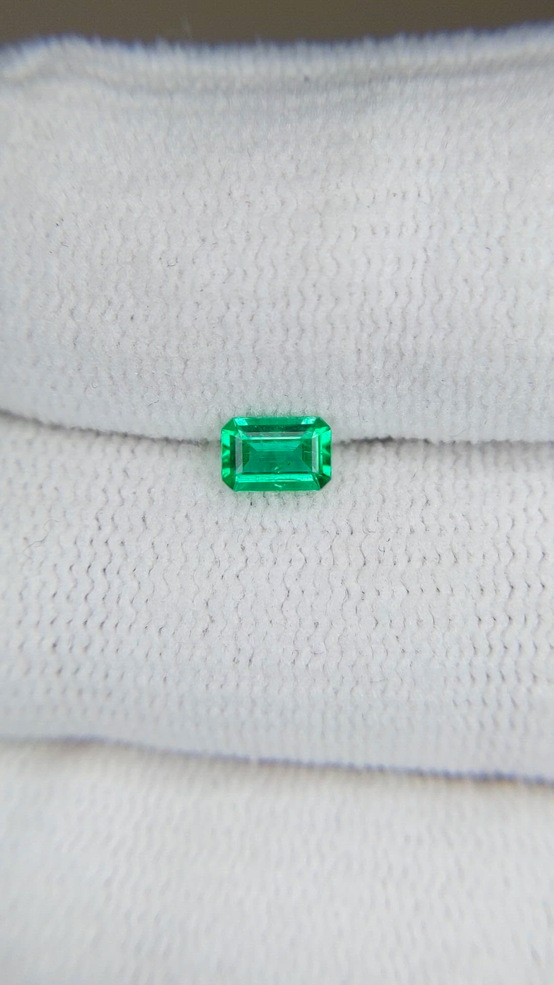 0.29 Ct. Emerald from Afghanistan Size Video