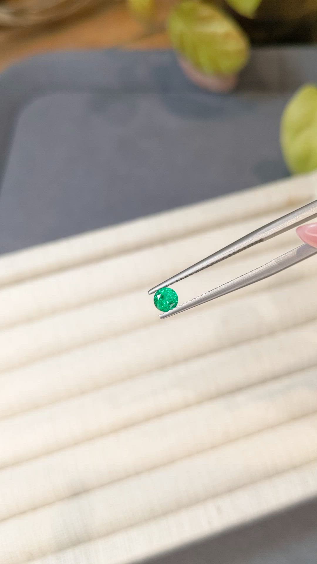 0.21 Ct. Emerald from Afghanistan Size Video