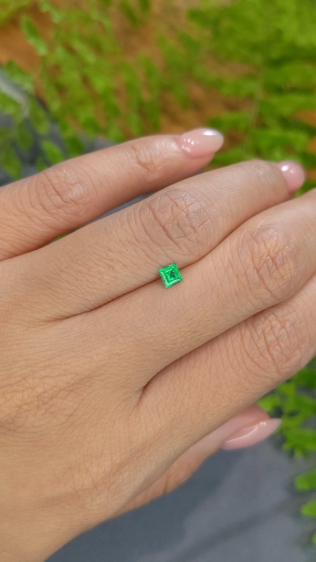 0.18 Ct. Emerald from Afghanistan Size Video