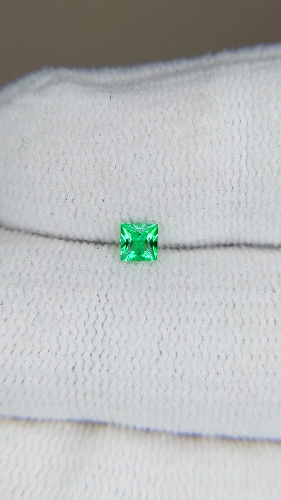 0.14 Ct. Emerald from Afghanistan Size Video
