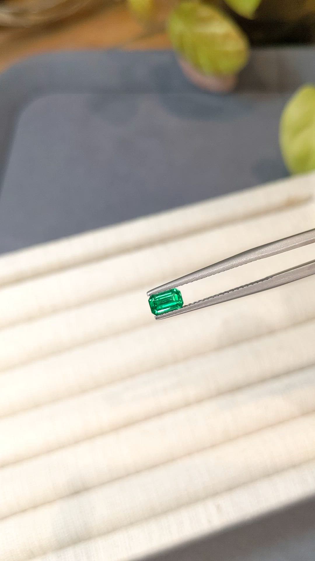 0.37 Ct. Emerald from Afghanistan Size Video