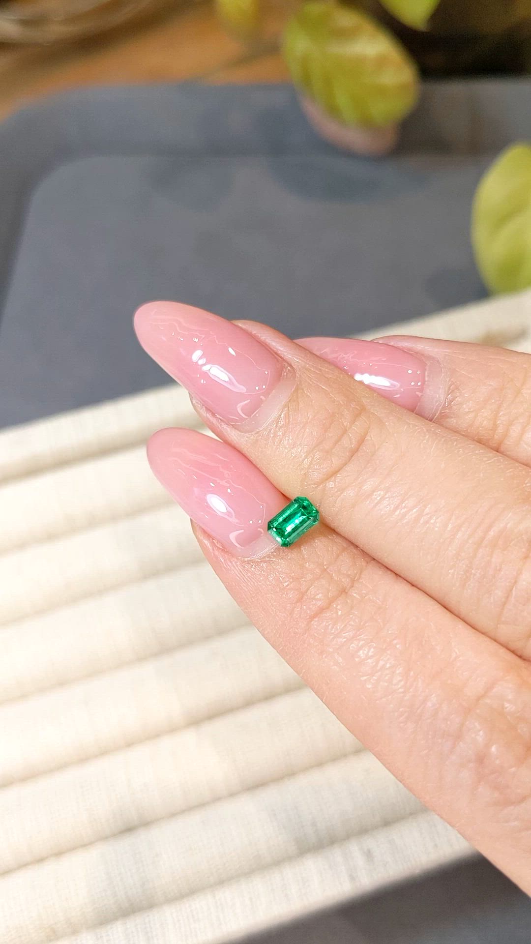 0.37 Ct. Emerald from Afghanistan Size Video