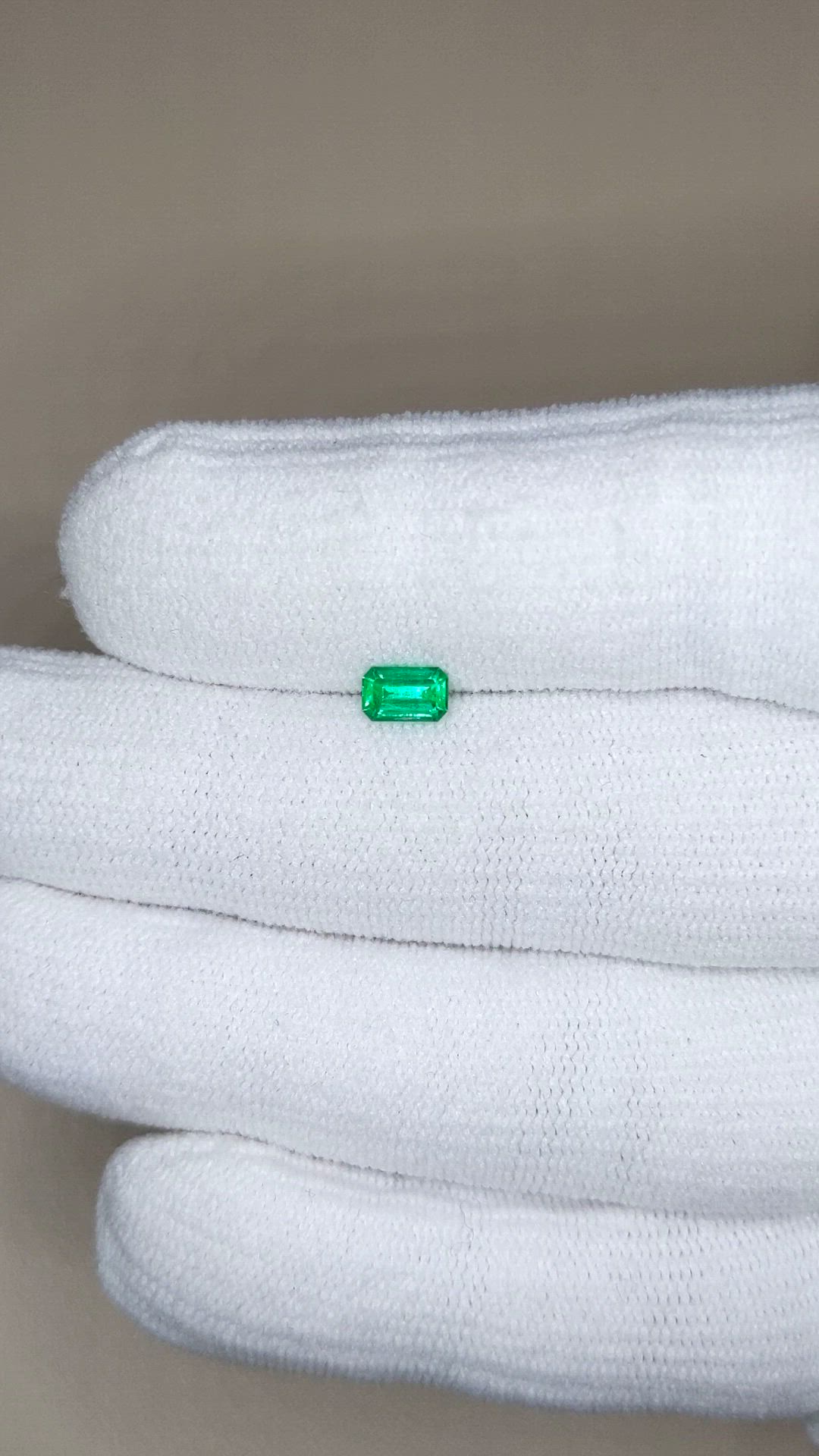 0.37 Ct. Emerald from Afghanistan Size Video