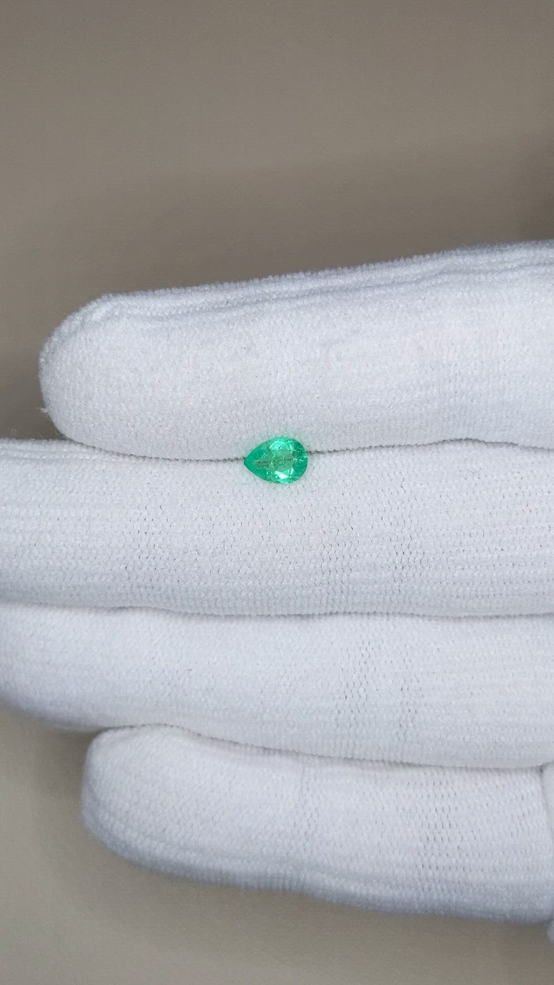 0.38 Ct. Emerald from Afghanistan Size Video