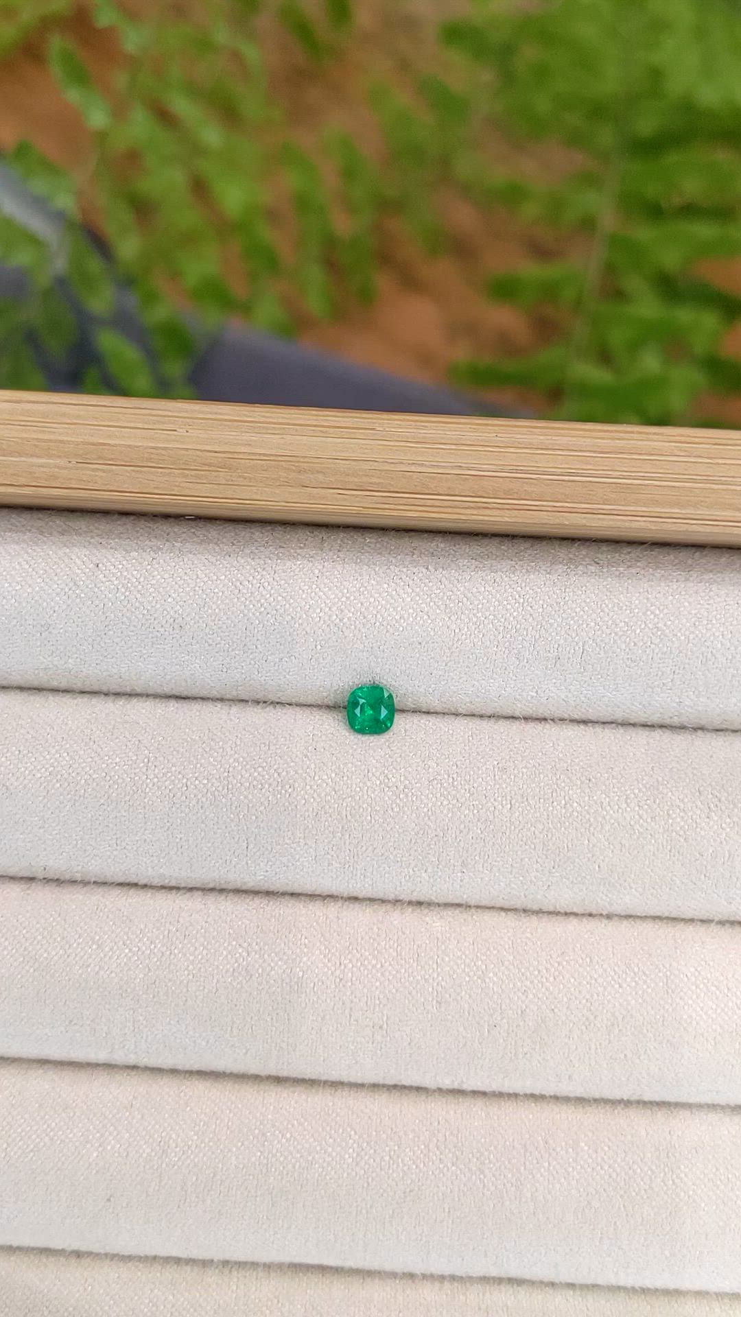 0.25 Ct. Emerald from Afghanistan Size Video