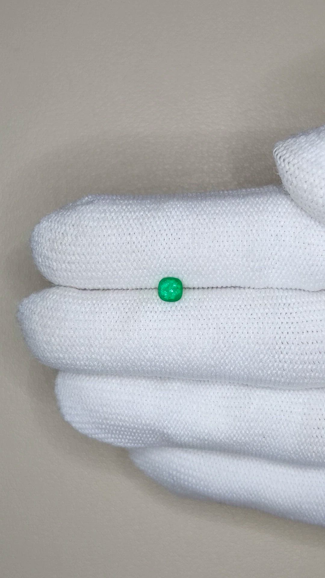 0.25 Ct. Emerald from Afghanistan Size Video
