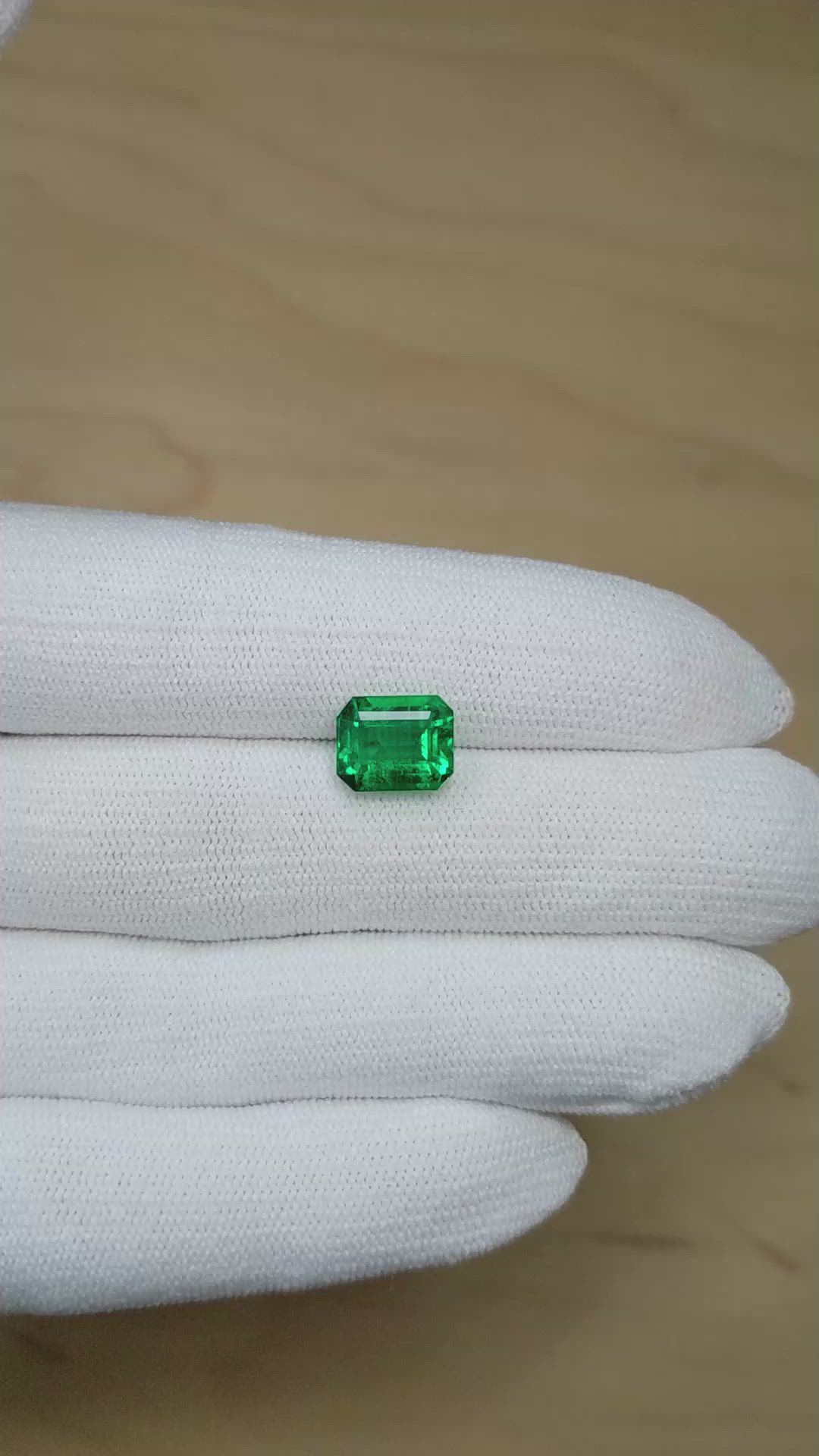 4.06 Ct. Emerald from Zambia Size Video