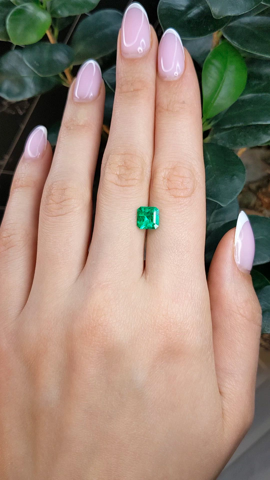 2.90 Ct. Emerald from Colombia Size Video