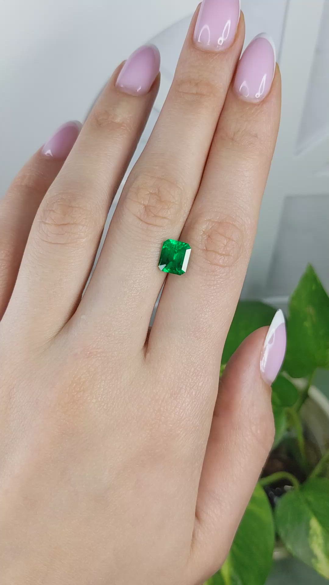 1.92 Ct. Emerald from Colombia Size Video