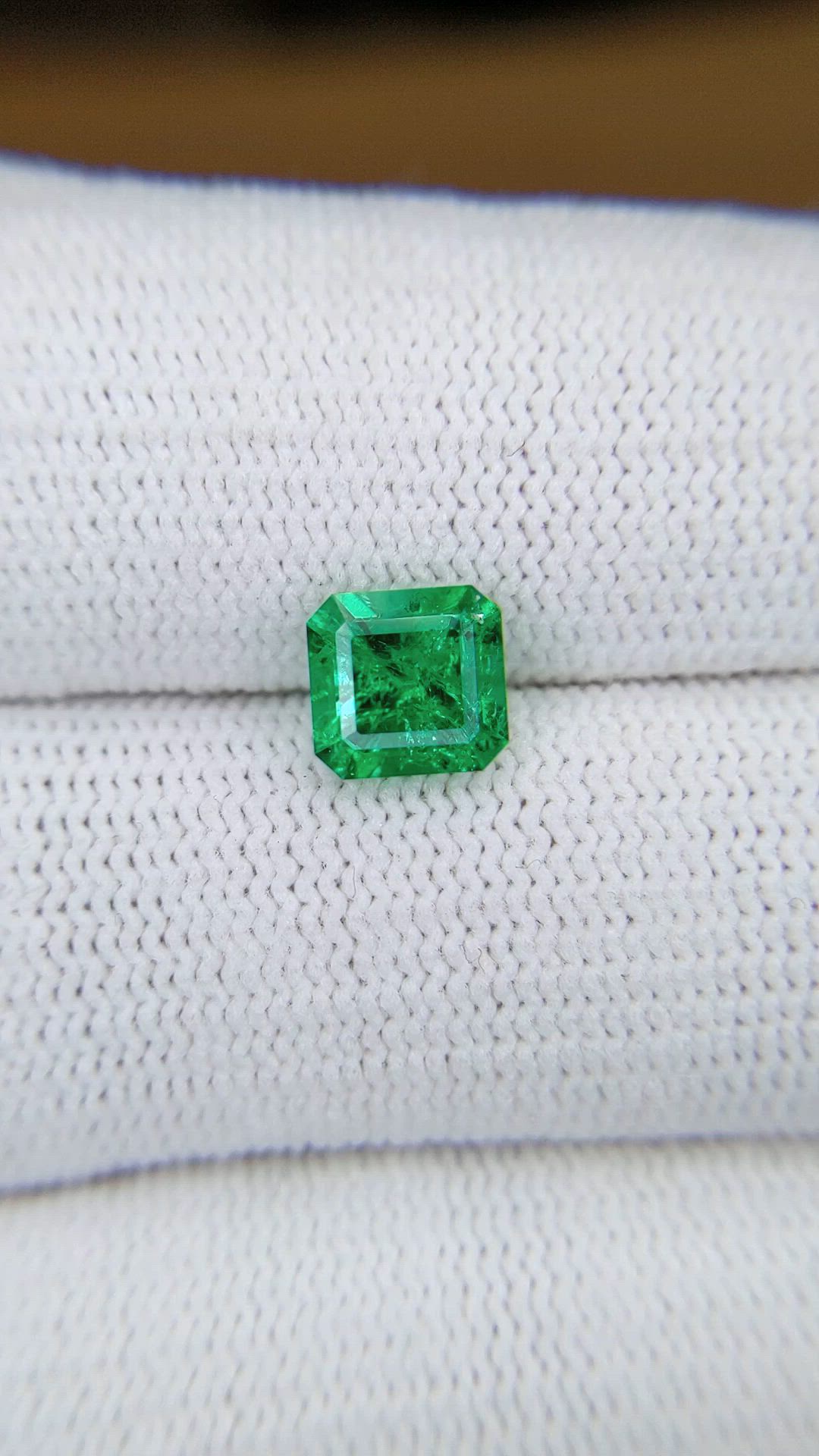 1.23 Ct. Emerald from Colombia Size Video