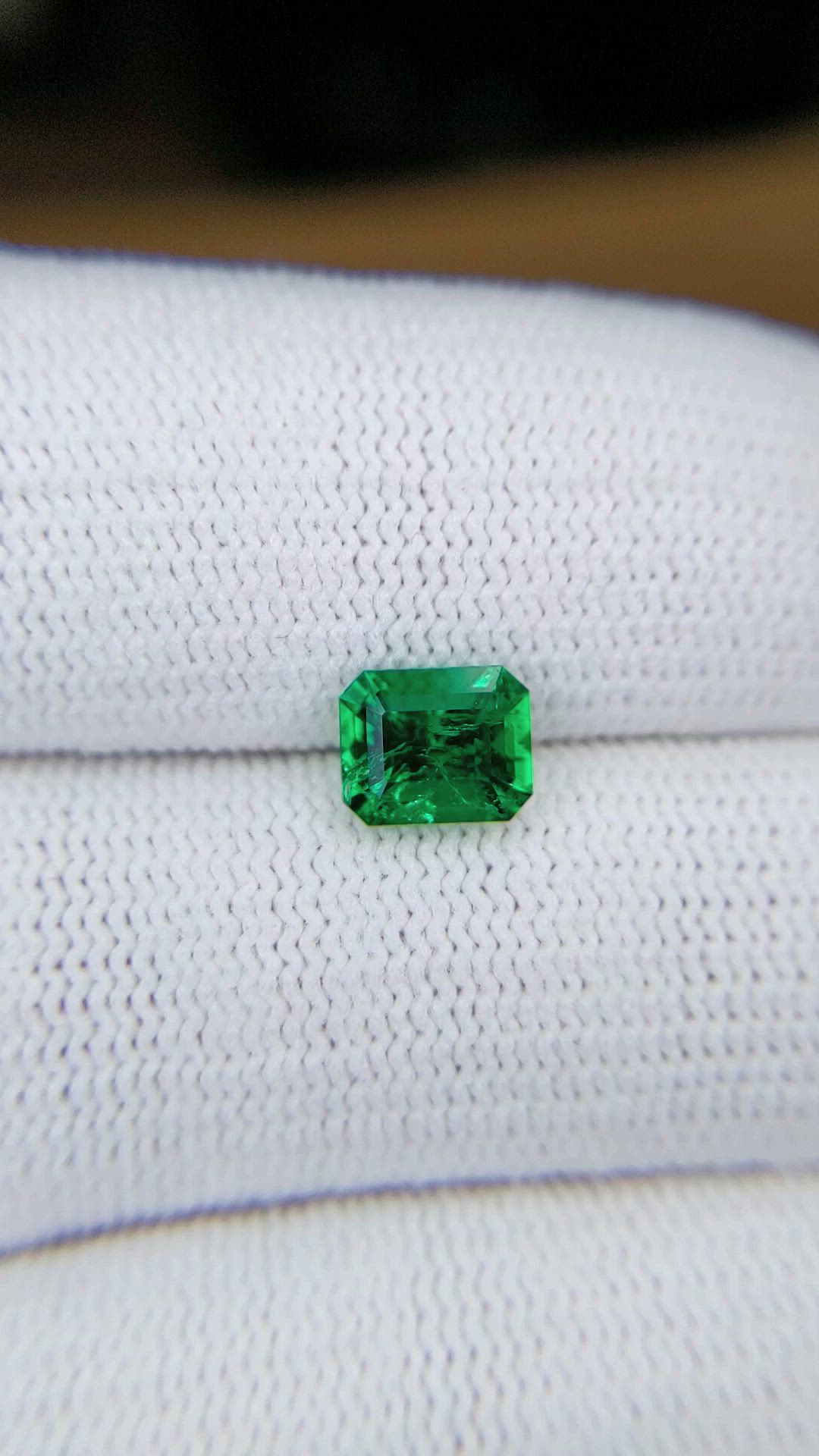 1.14 Ct. Emerald from Colombia Size Video
