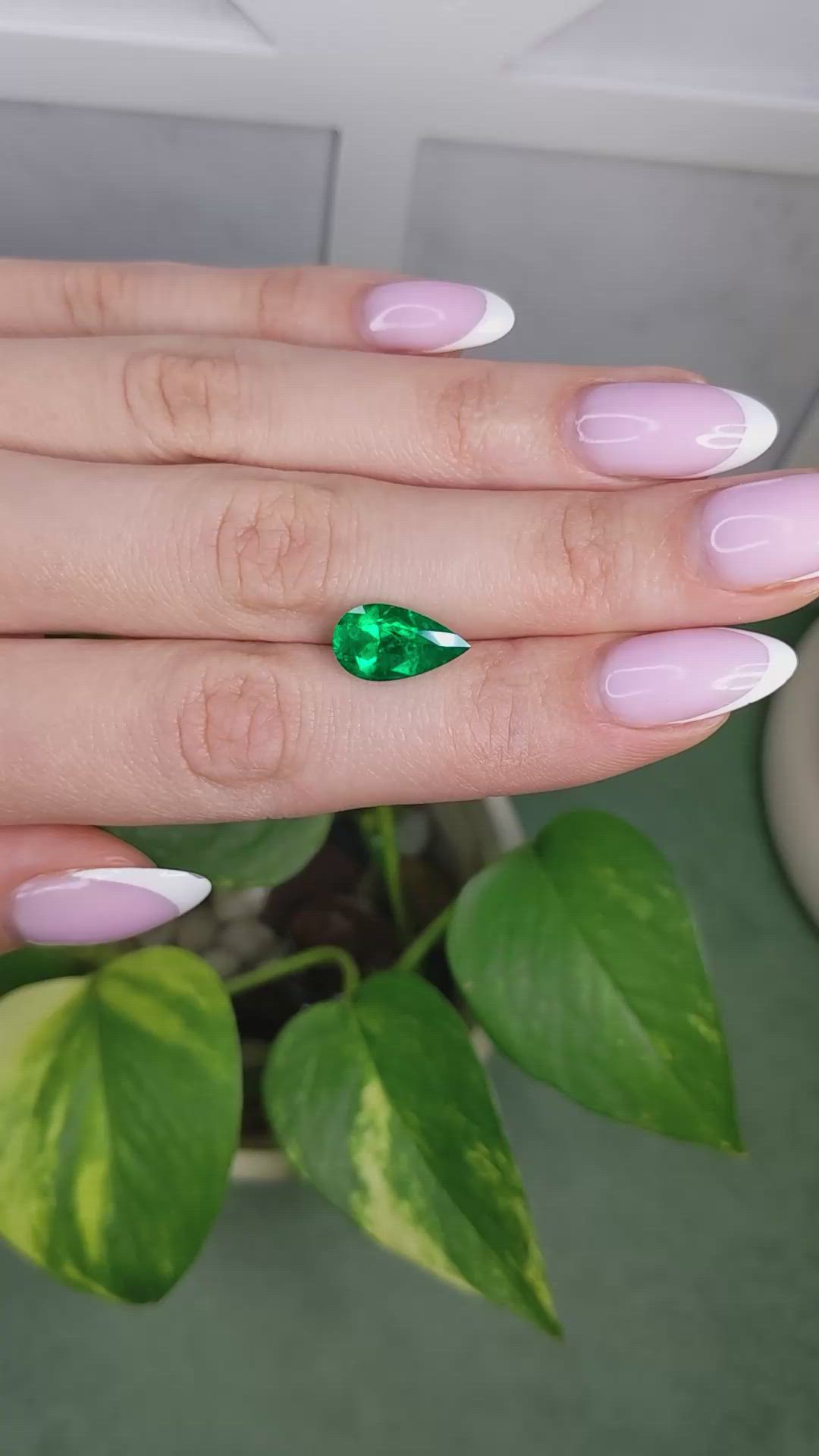 2.90 Ct. Emerald from Colombia Size Video