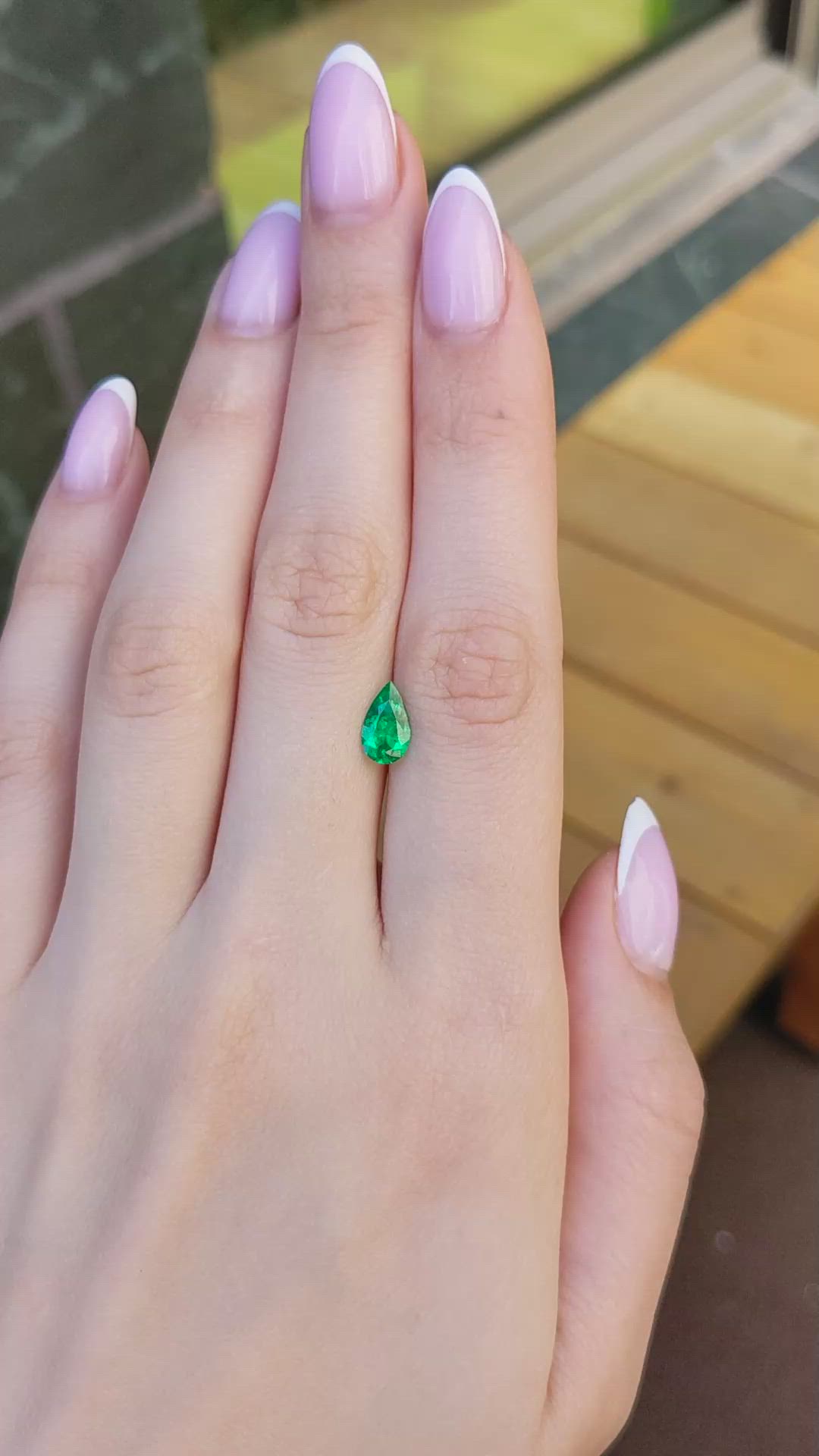 0.84 Ct. Emerald from Colombia Size Video