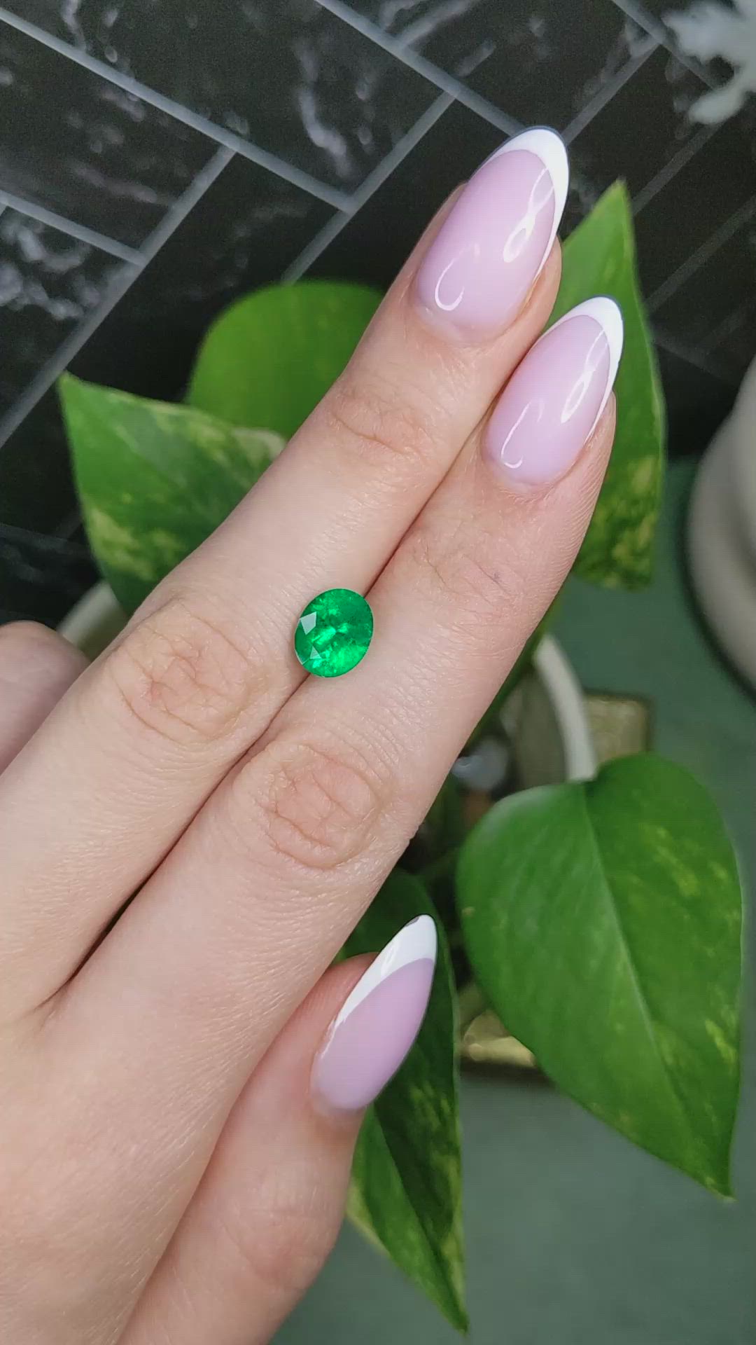 1.75 Ct. Emerald from Colombia Size Video
