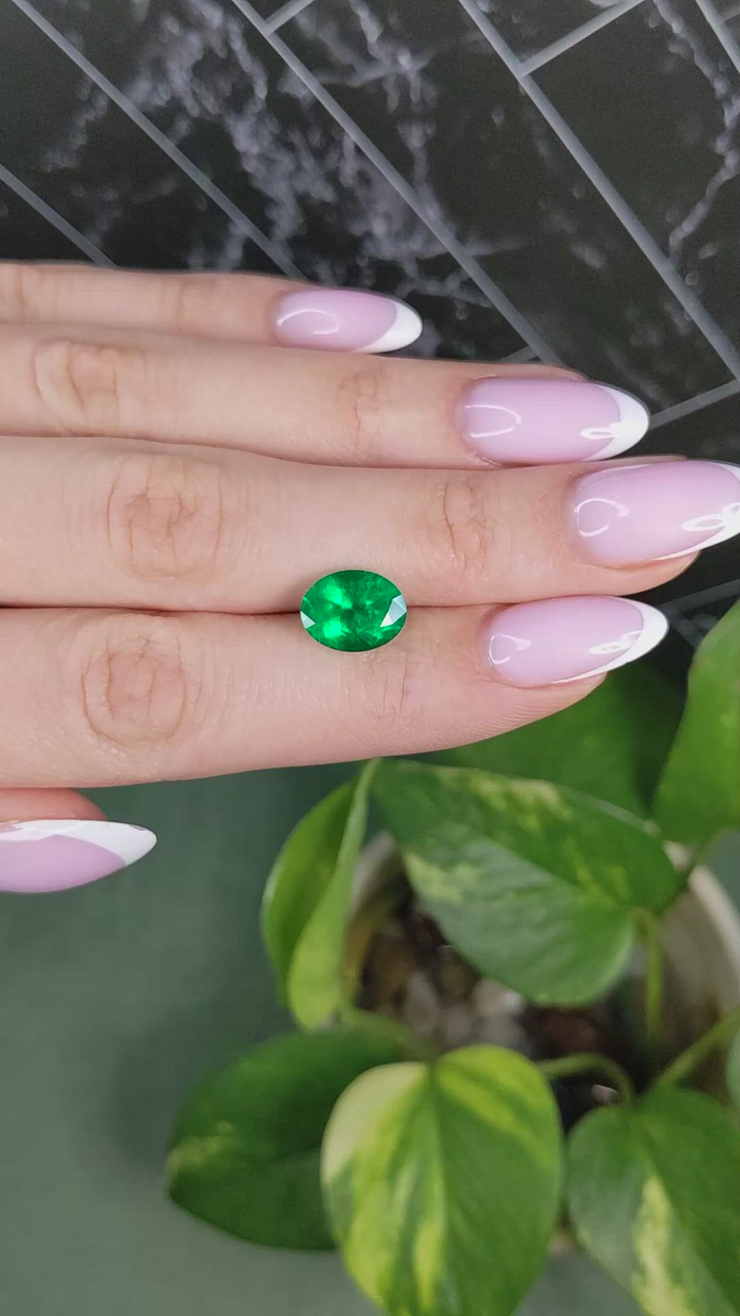 3.05 Ct. Emerald from Colombia Size Video