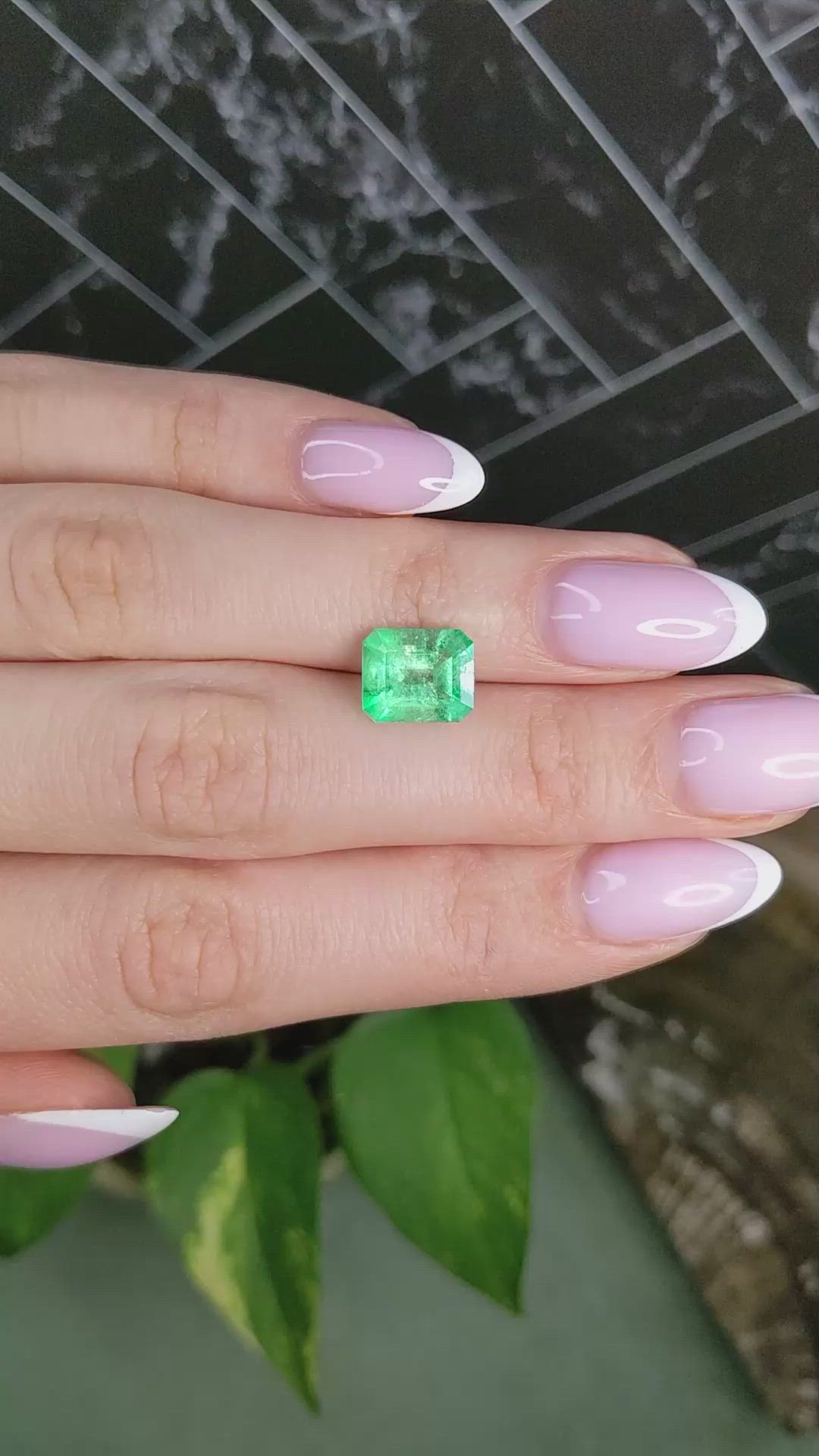 2.89 Ct. Emerald from Colombia Size Video