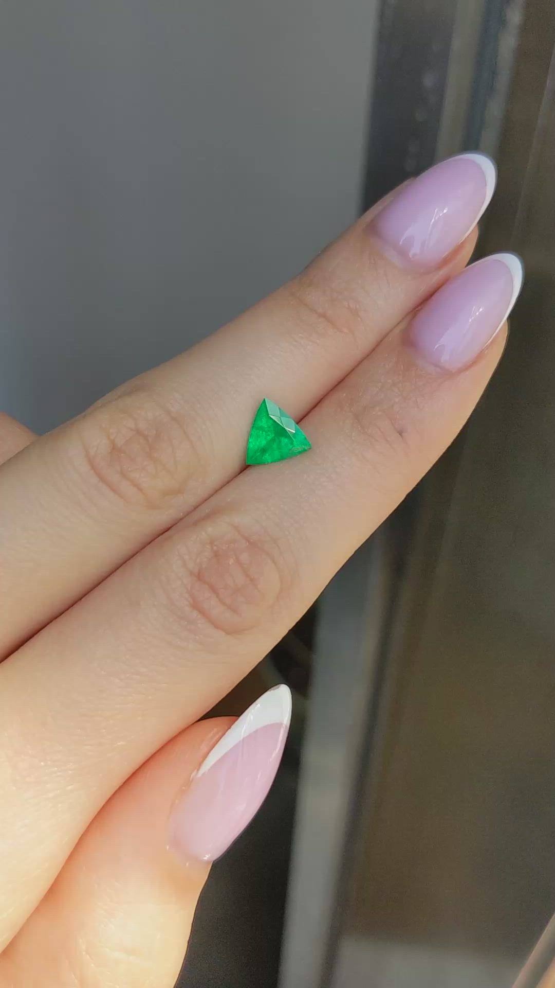 1.07 Ct. Emerald from Colombia Size Video