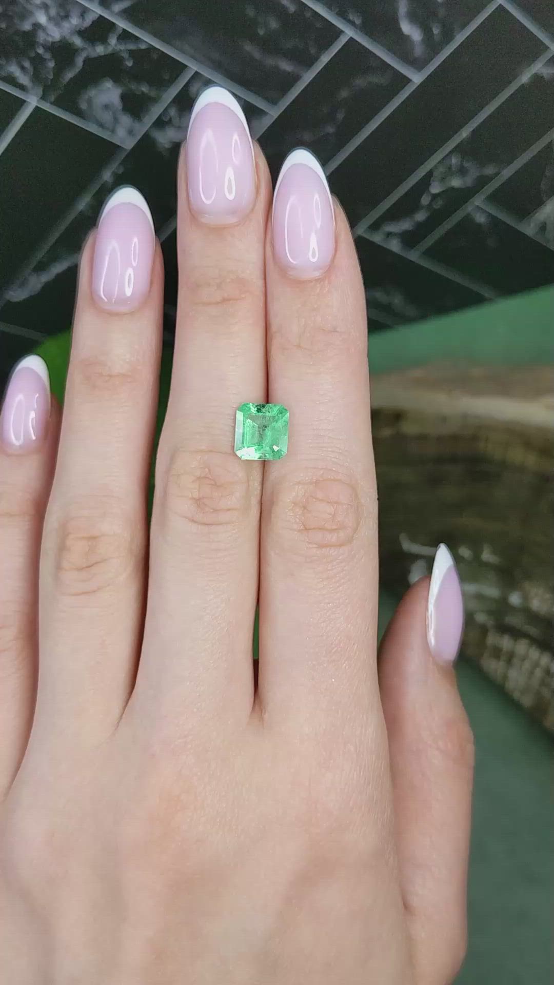 2.32 Ct. Emerald from Colombia Size Video