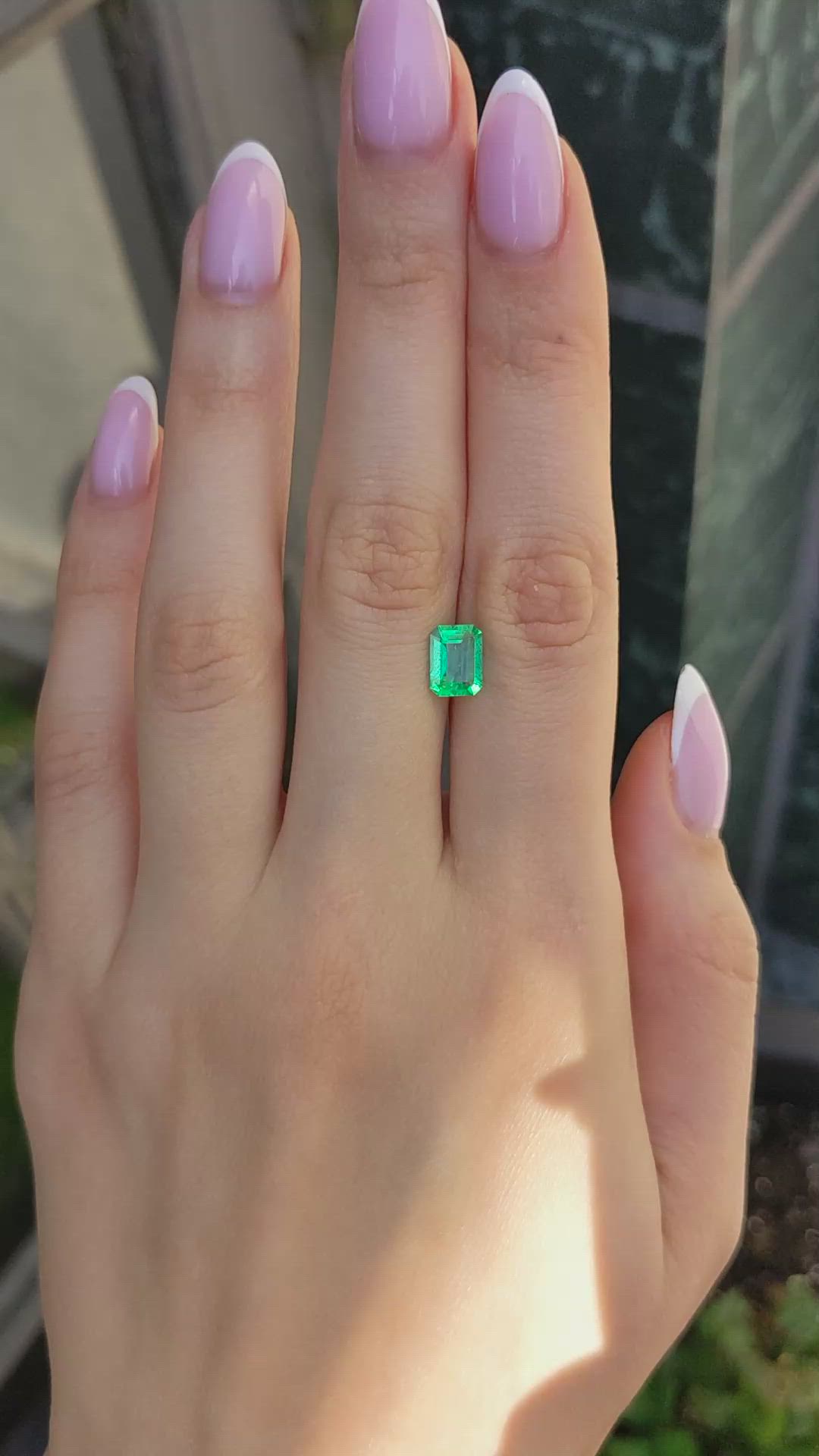 1.32 Ct. Emerald from Colombia Size Video