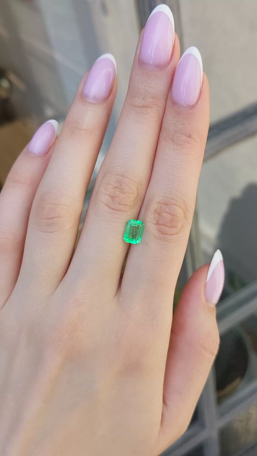 1.32 Ct. Emerald from Colombia Size Video