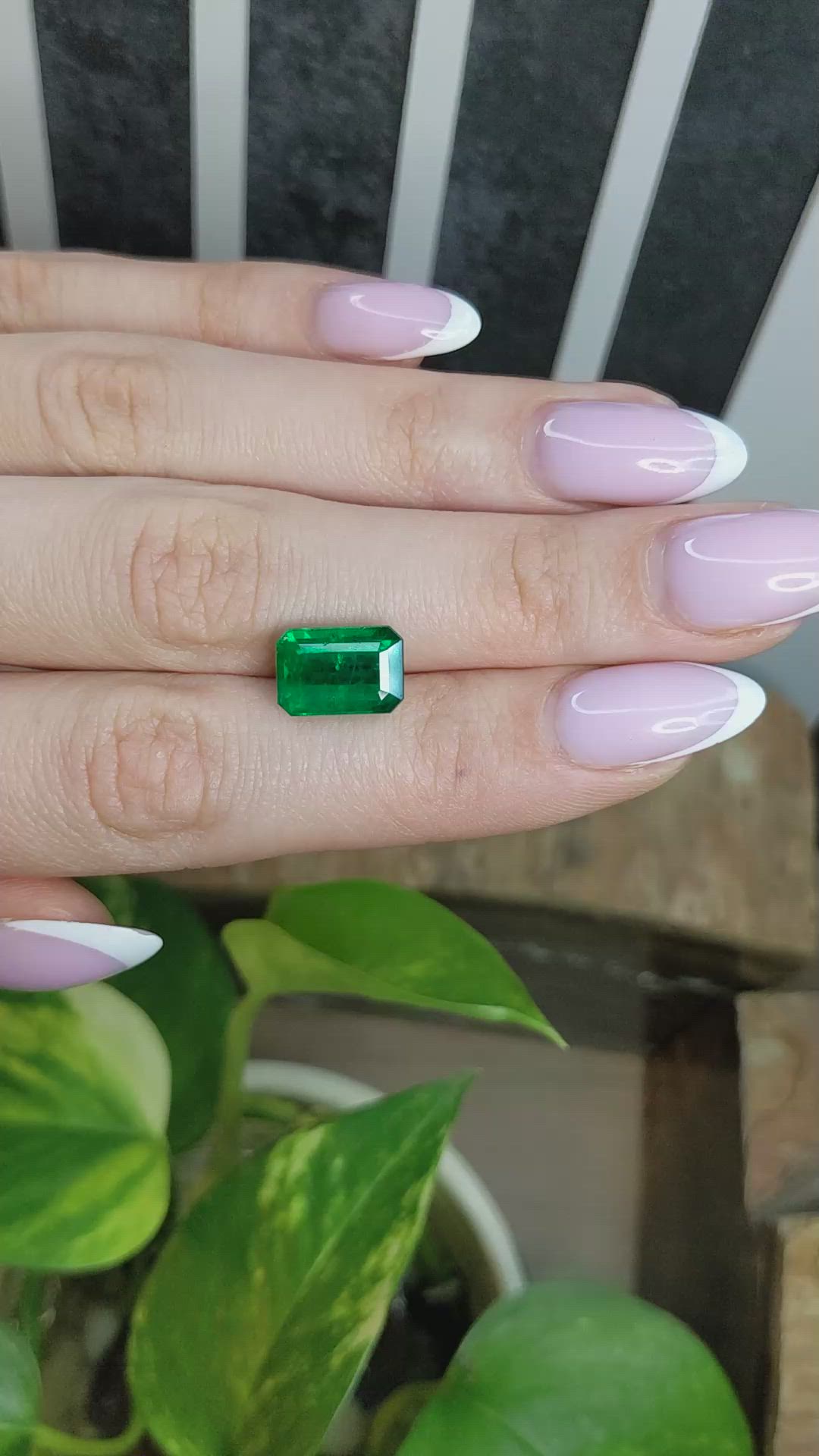 4.79 Ct. Emerald from Zambia Size Video