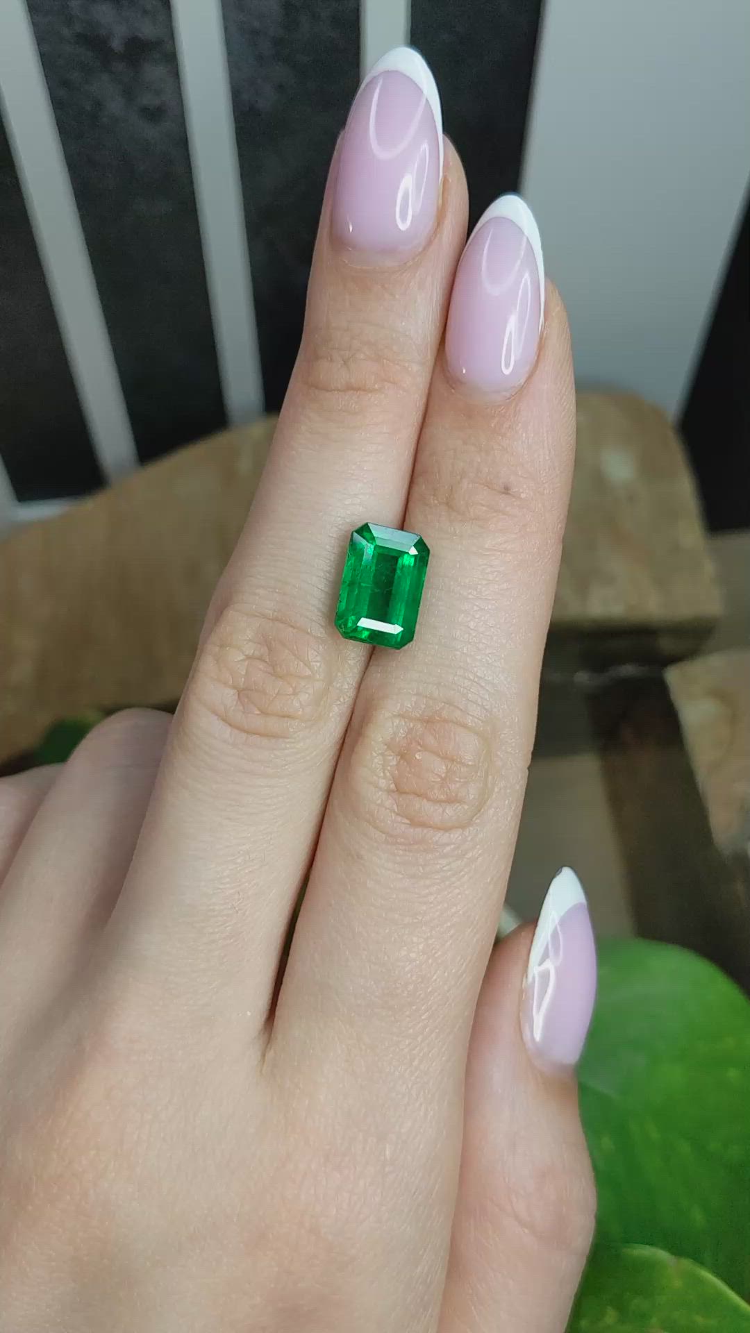 4.79 Ct. Emerald from Zambia Size Video