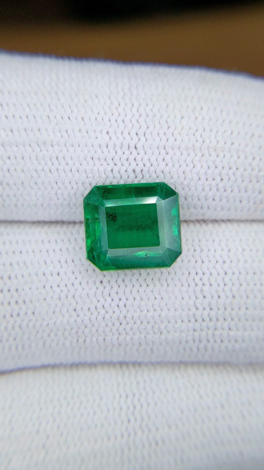 4.09 Ct. Emerald from Zambia Size Video