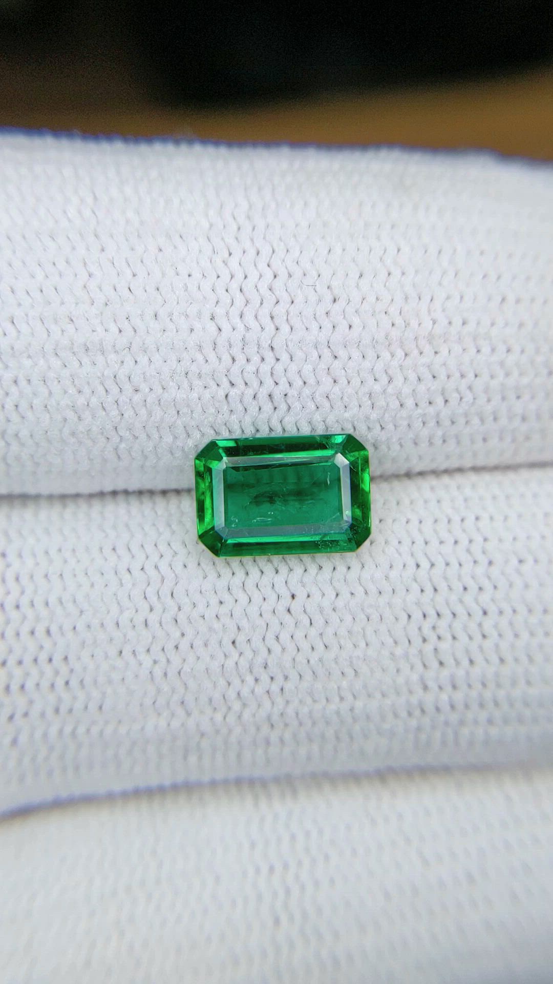 1.40 Ct. Emerald from Zambia Size Video