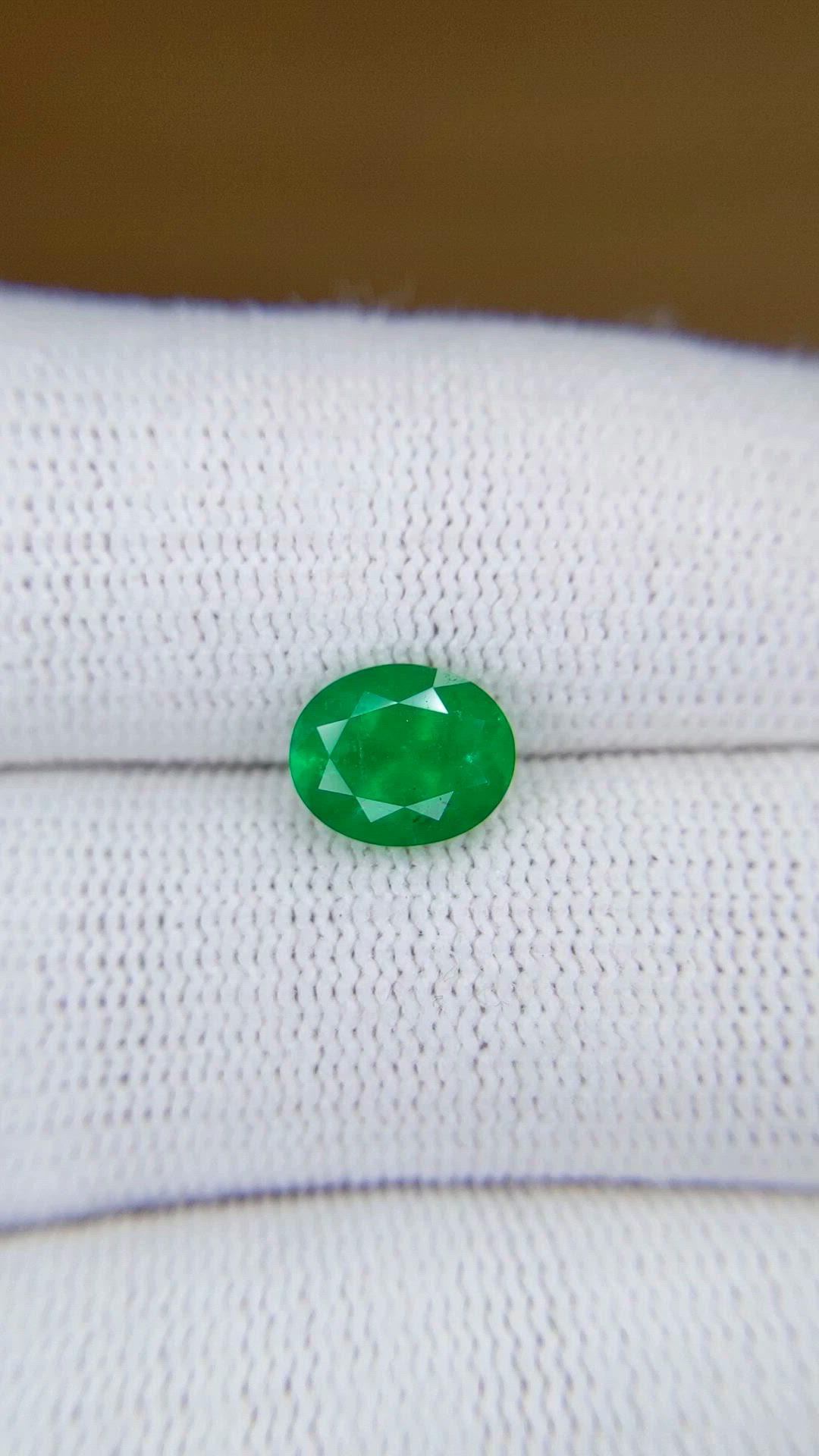 1.42 Ct. Emerald from Colombia Size Video