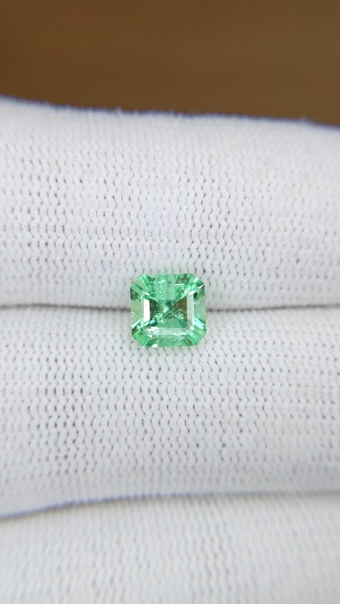 1.07 Ct. Emerald from Colombia Size Video