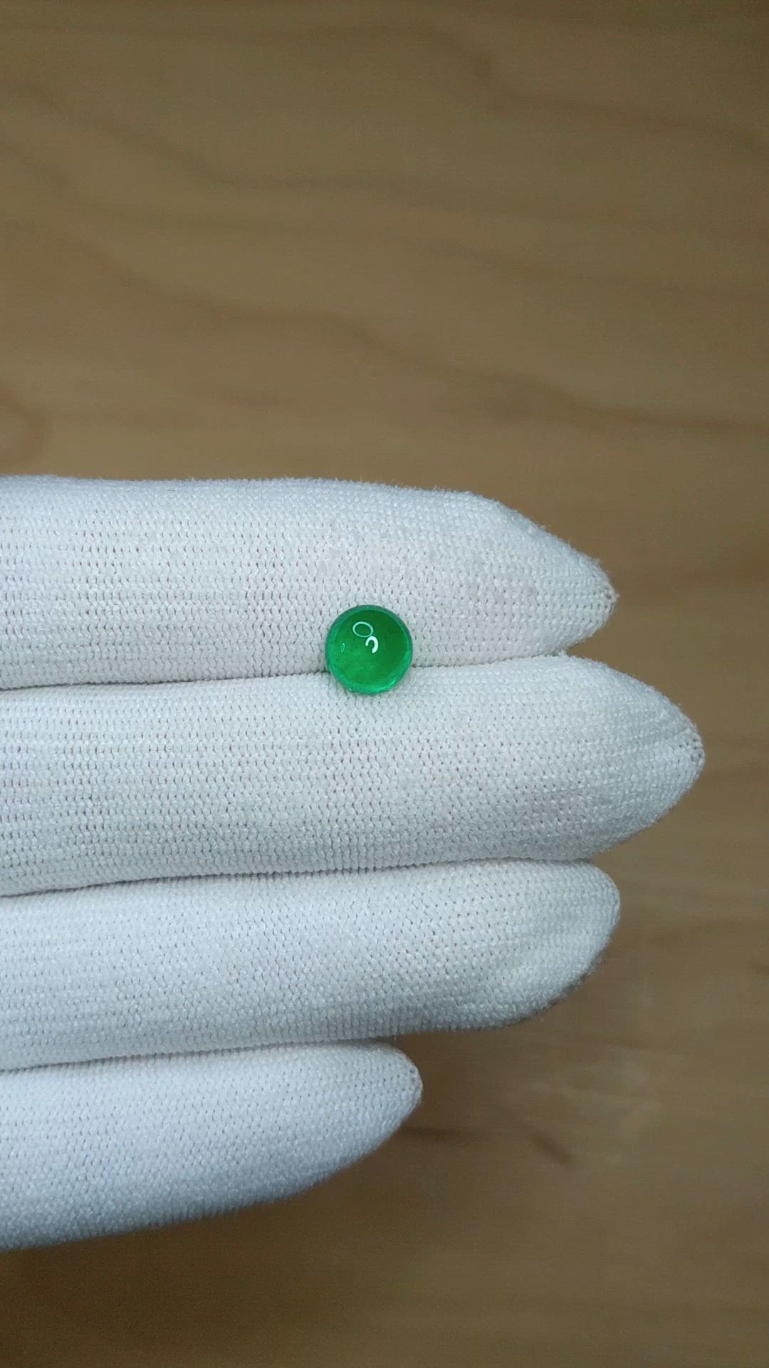 1.61 Ct. Cabochon Emerald from Colombia Size Video