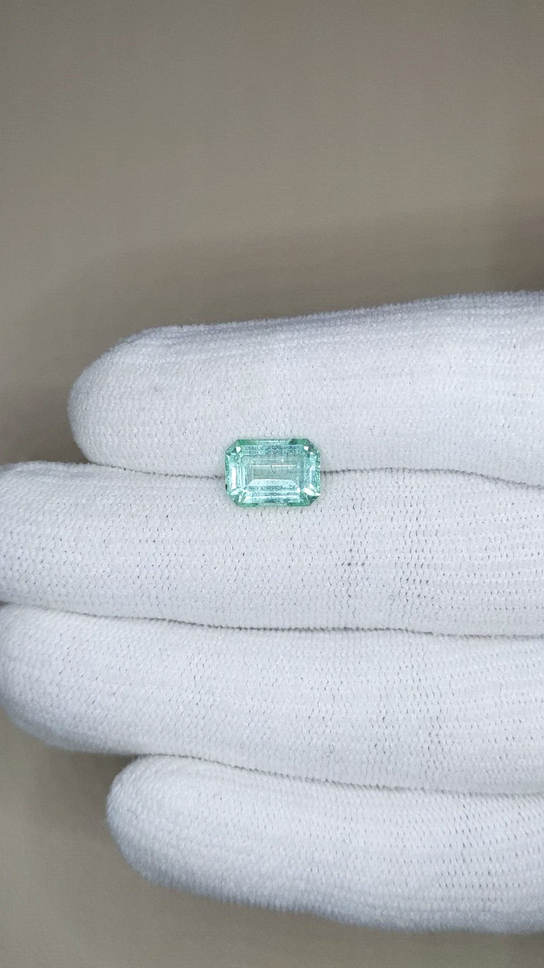 2.74 Ct. Emerald from Colombia Size Video