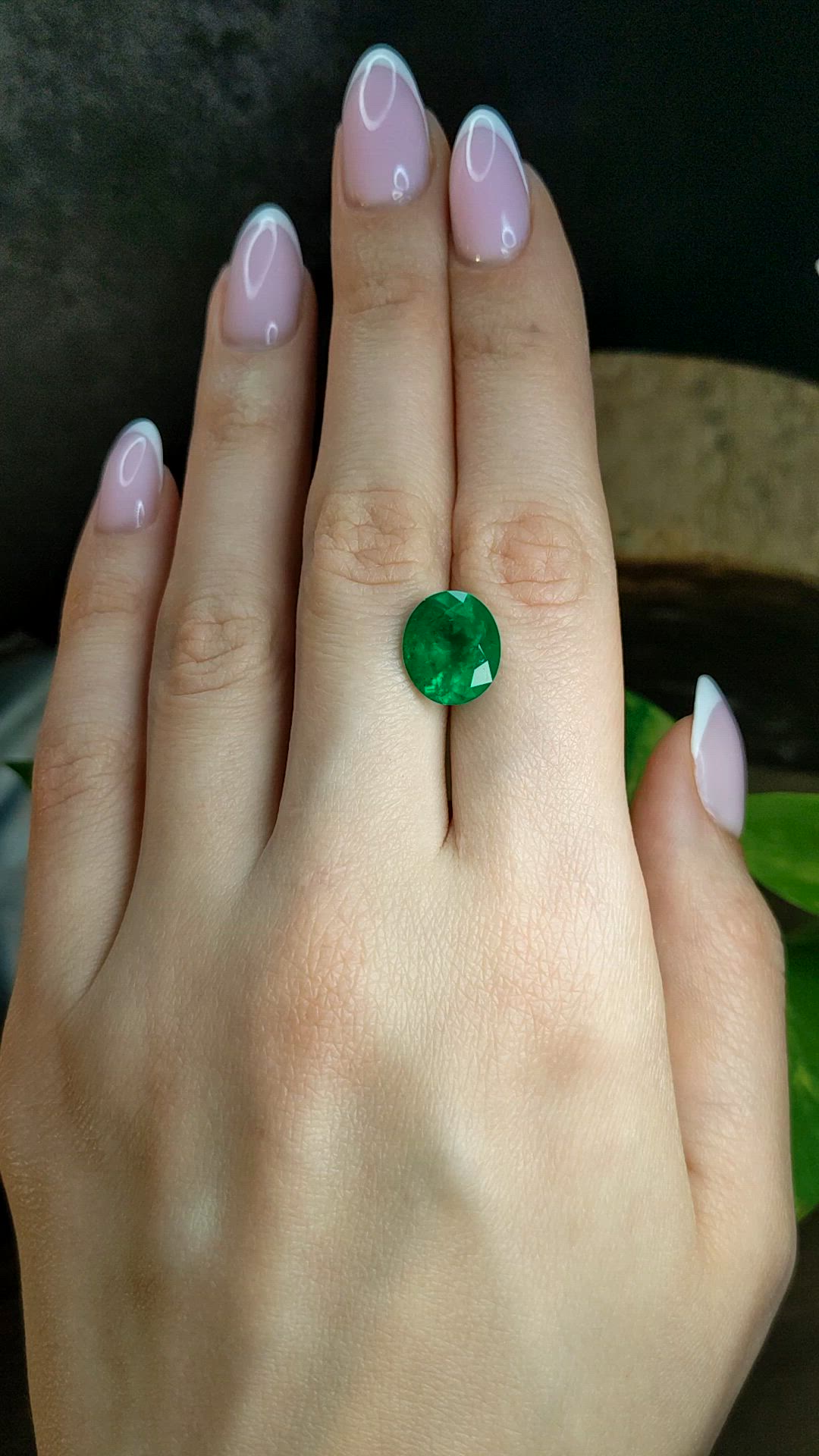 5.41 Ct. Emerald from Colombia - Muzo Size Video