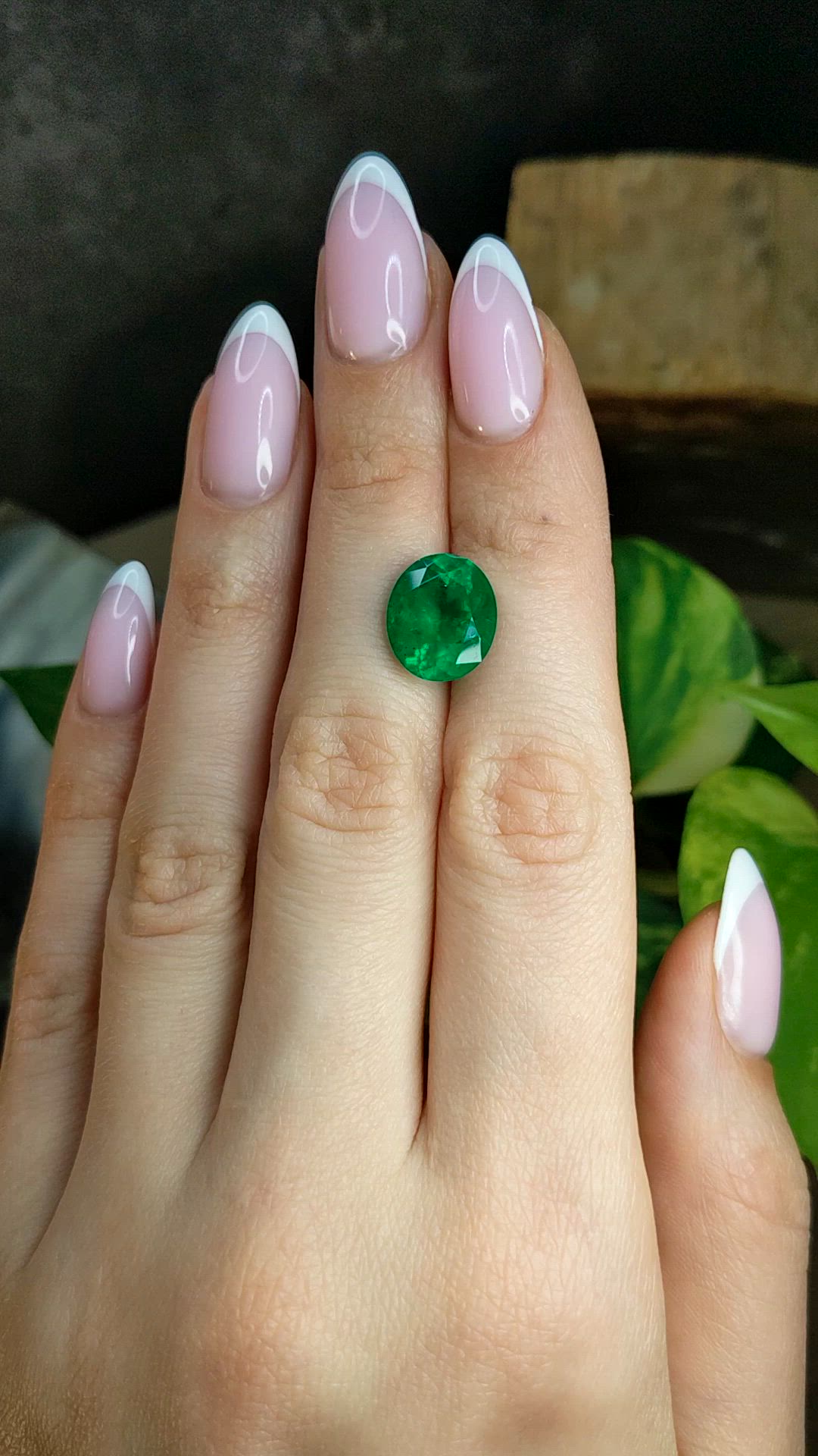 5.41 Ct. Emerald from Colombia - Muzo Size Video