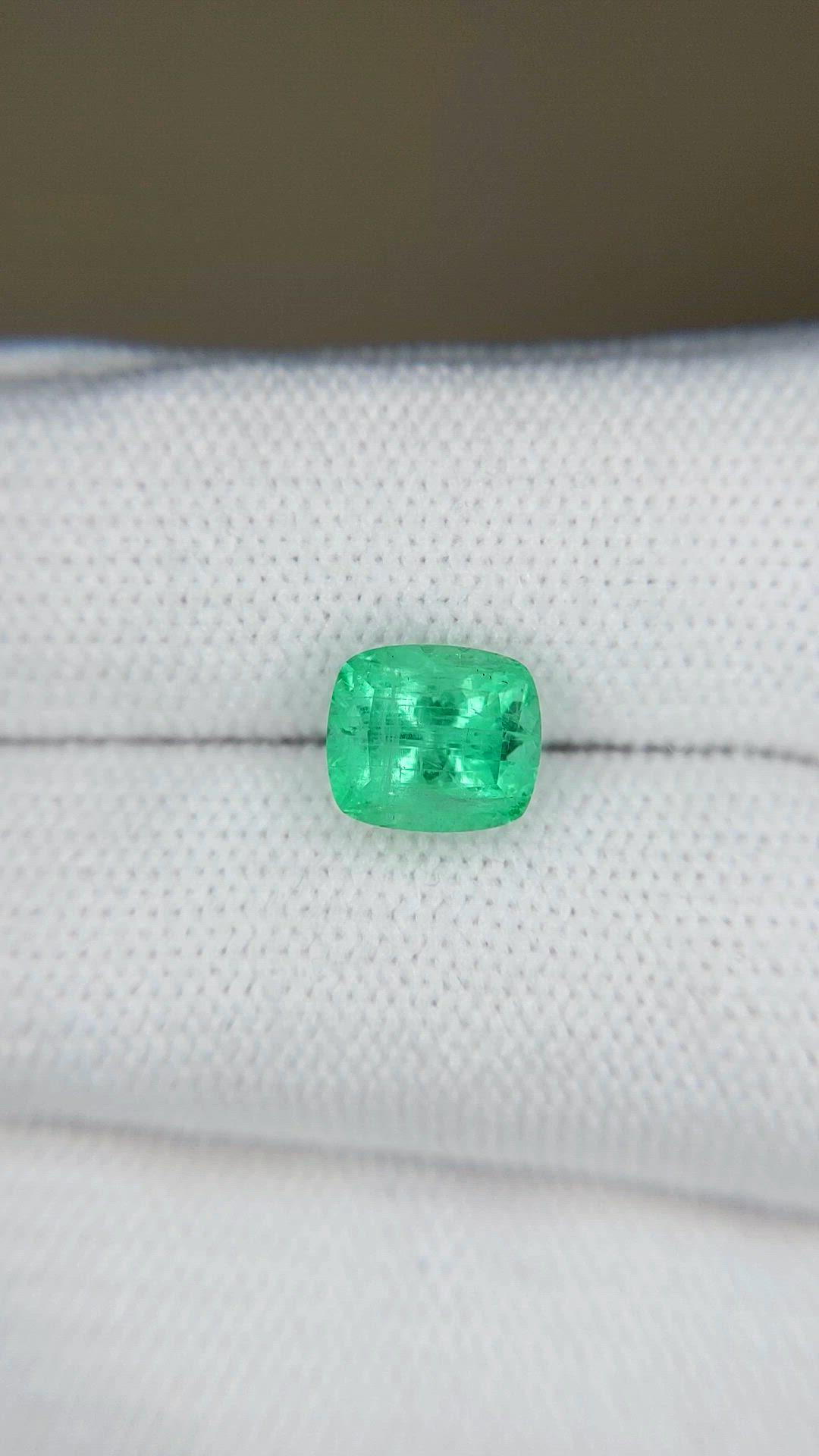 1.85 Ct. Emerald from Russia Size Video